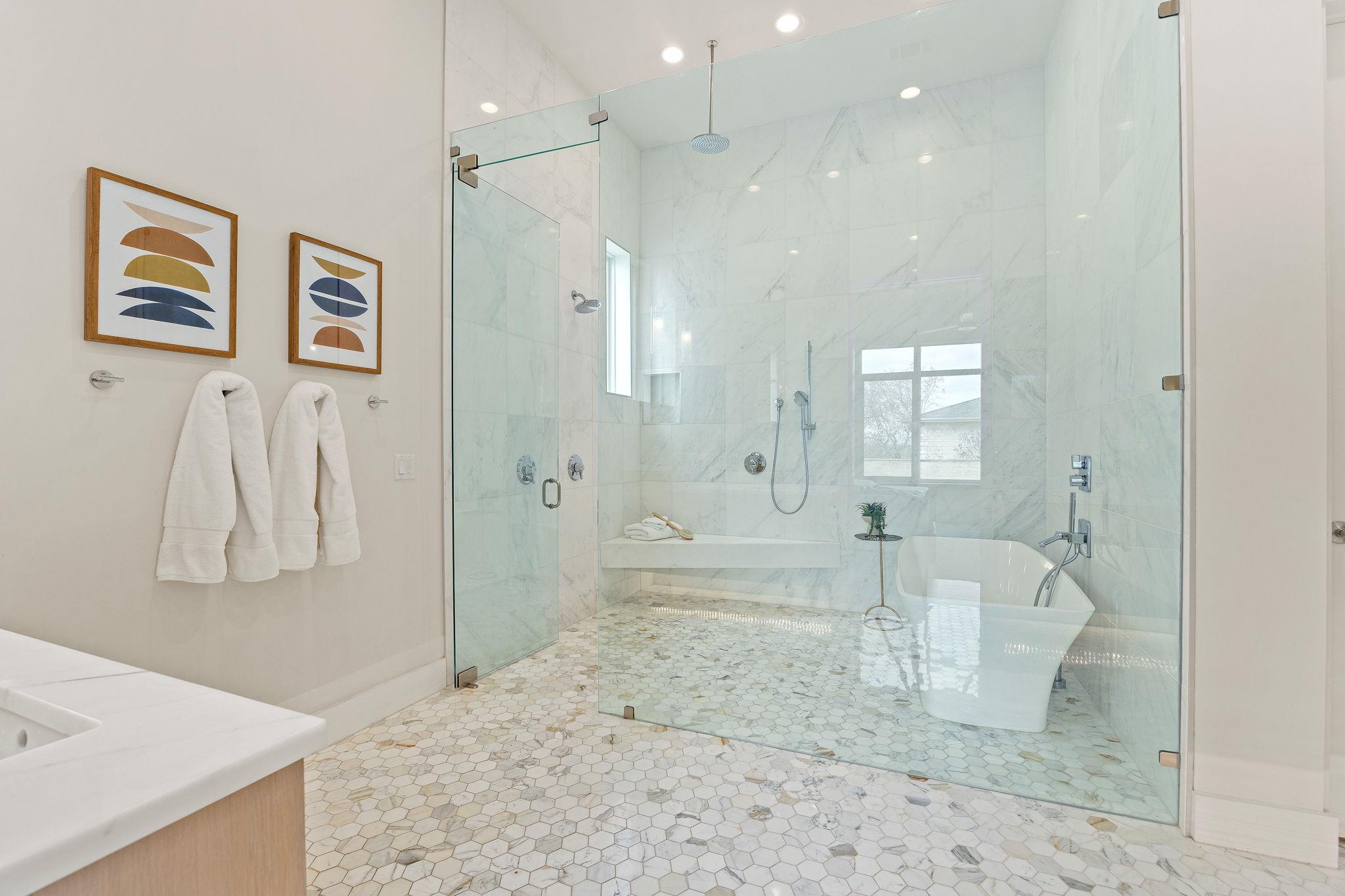 6504 W Courtyard Dr, Austin, TX 78730