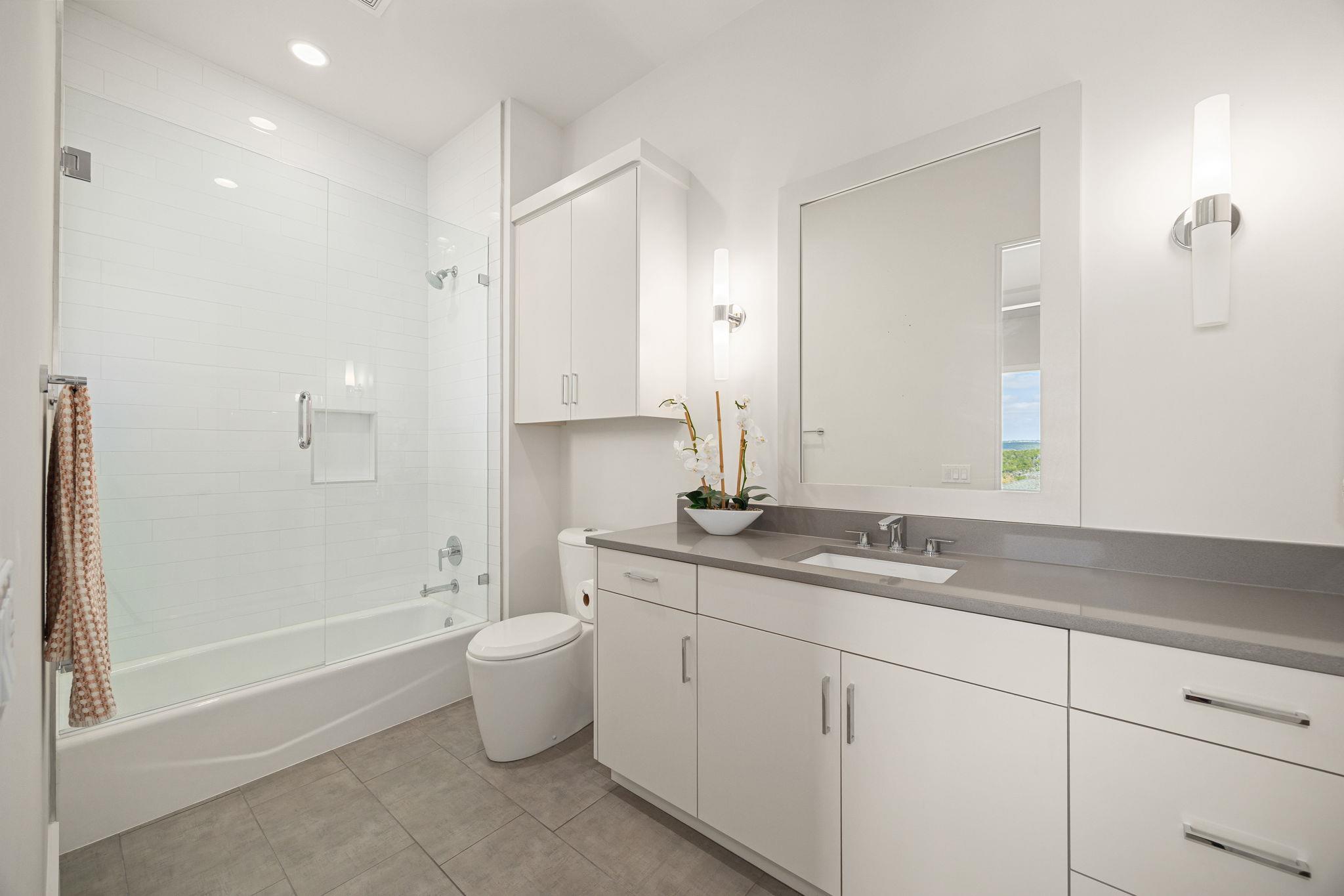 6504 W Courtyard Dr, Austin, TX 78730