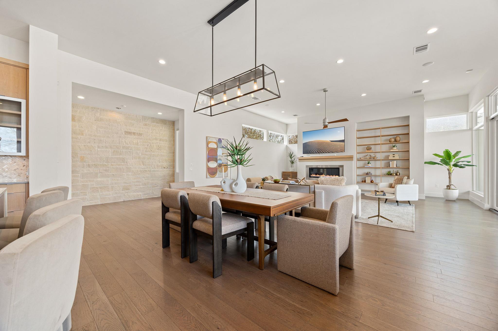 6504 W Courtyard Dr, Austin, TX 78730