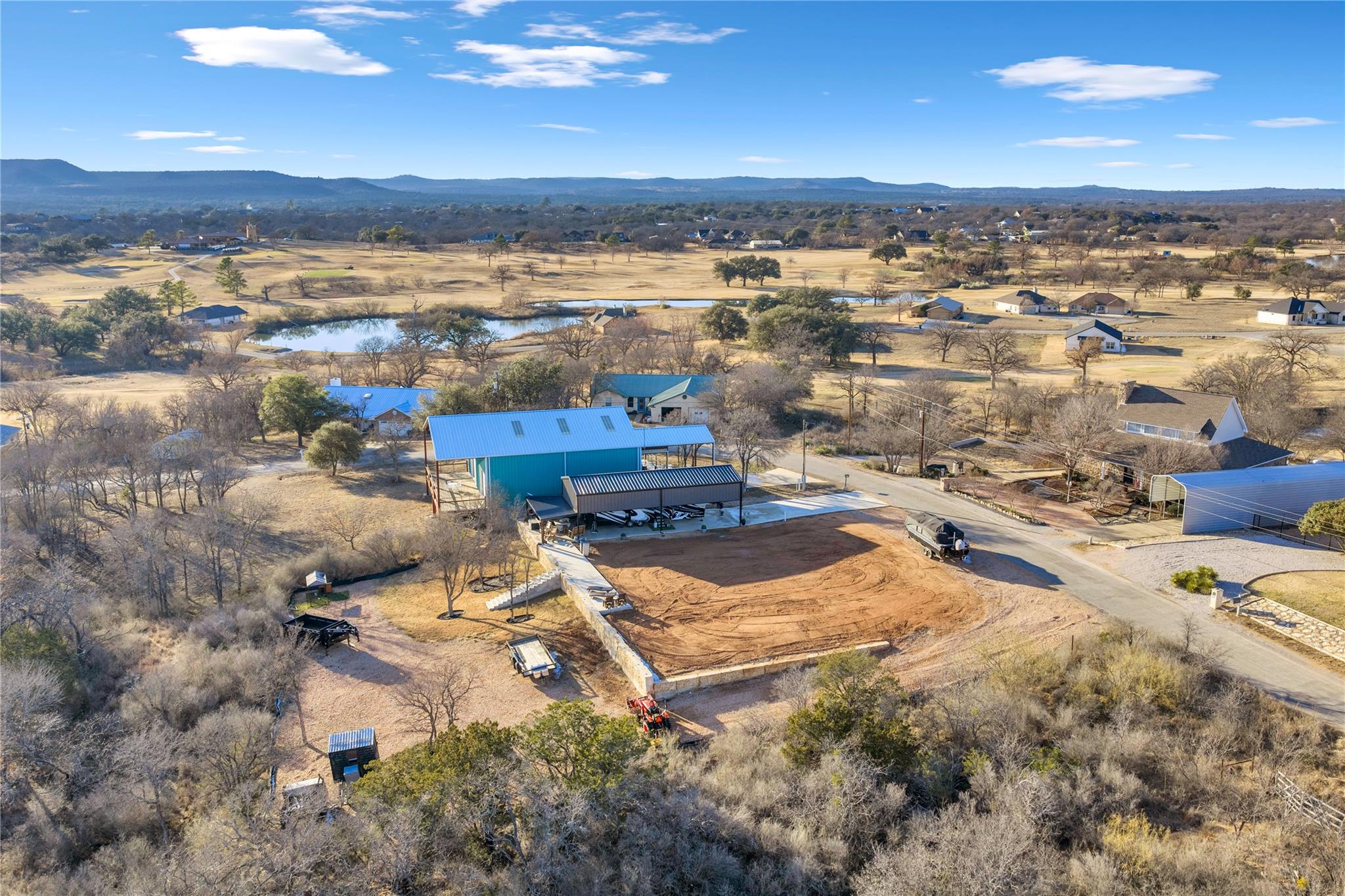 410 Skyview Dr, Kingsland, TX 78639