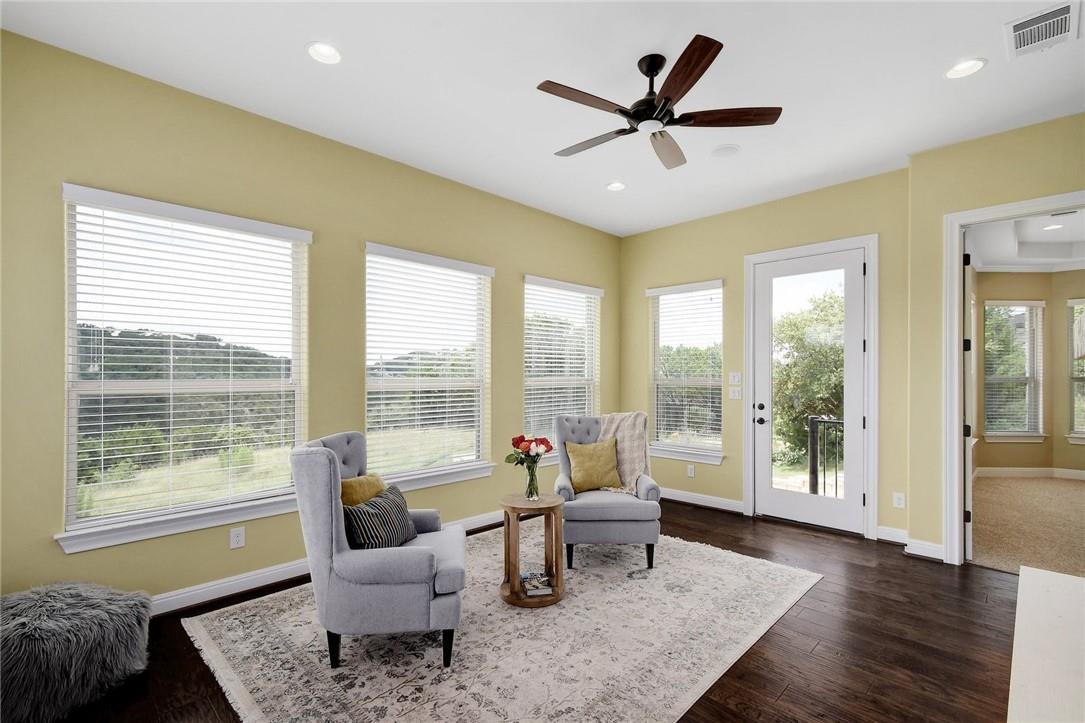 17207 Raynham Hill Dr, Austin, TX 78738