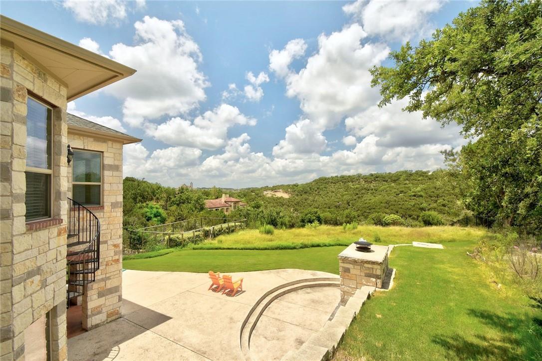 17207 Raynham Hill Dr, Austin, TX 78738
