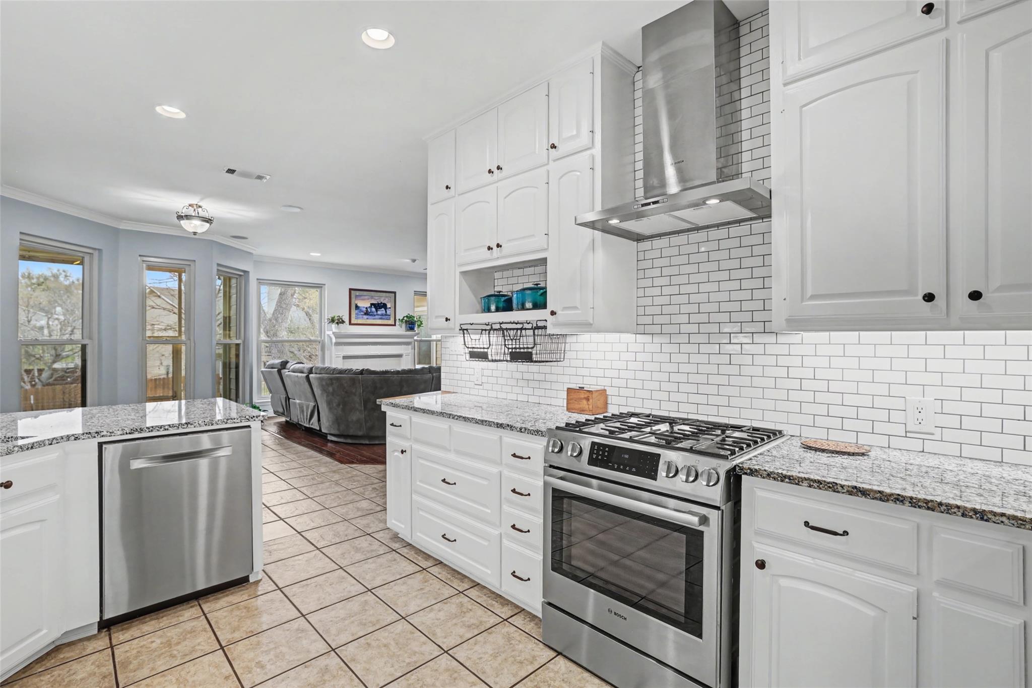 108 S Ridge Cir, Georgetown, TX 78628