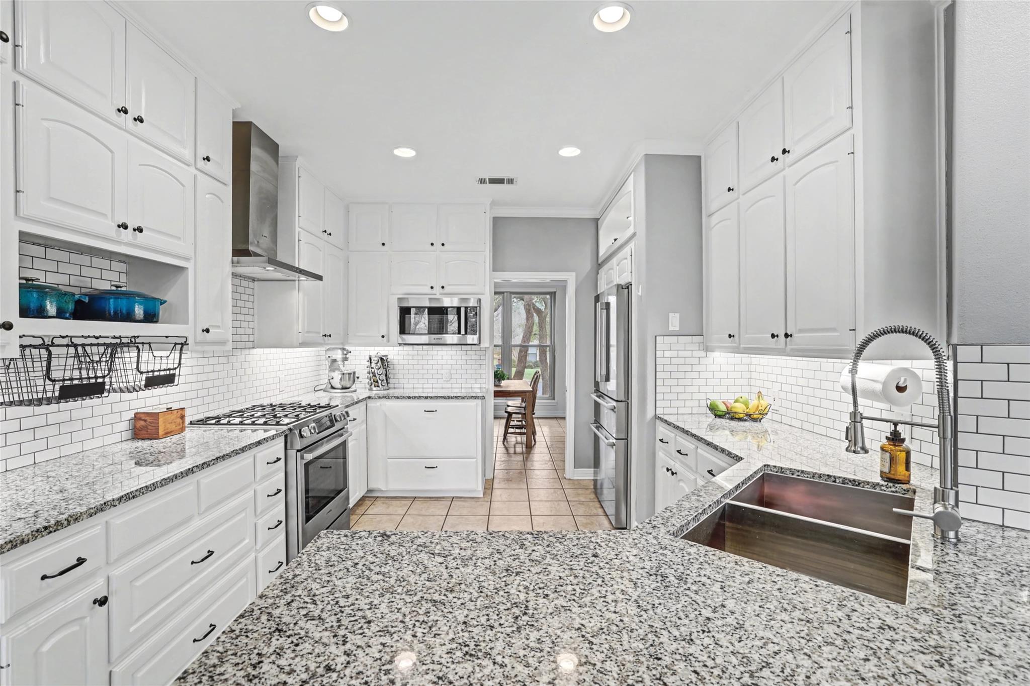 108 S Ridge Cir, Georgetown, TX 78628