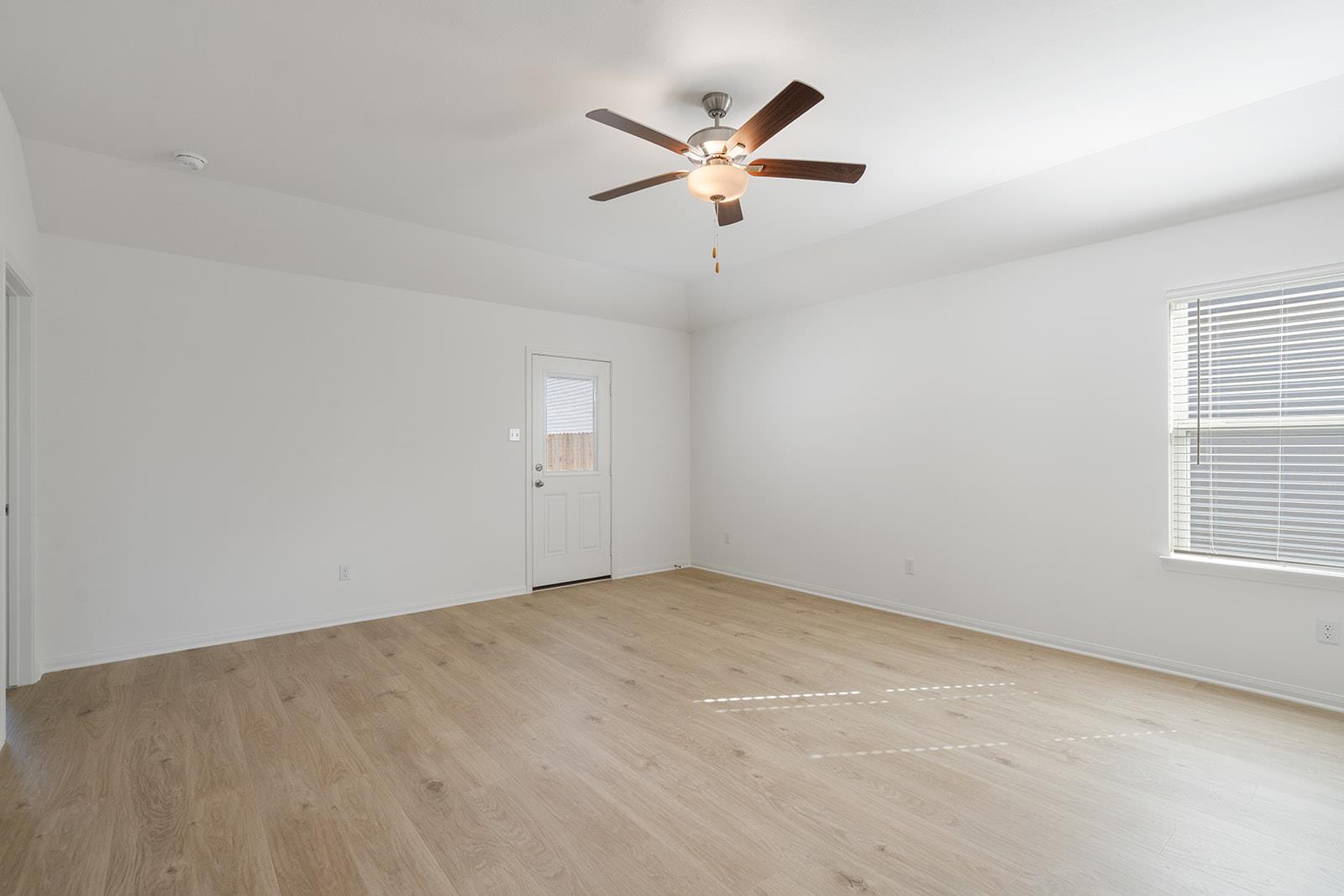 133 Paria Ct, Jarrell, TX 76537