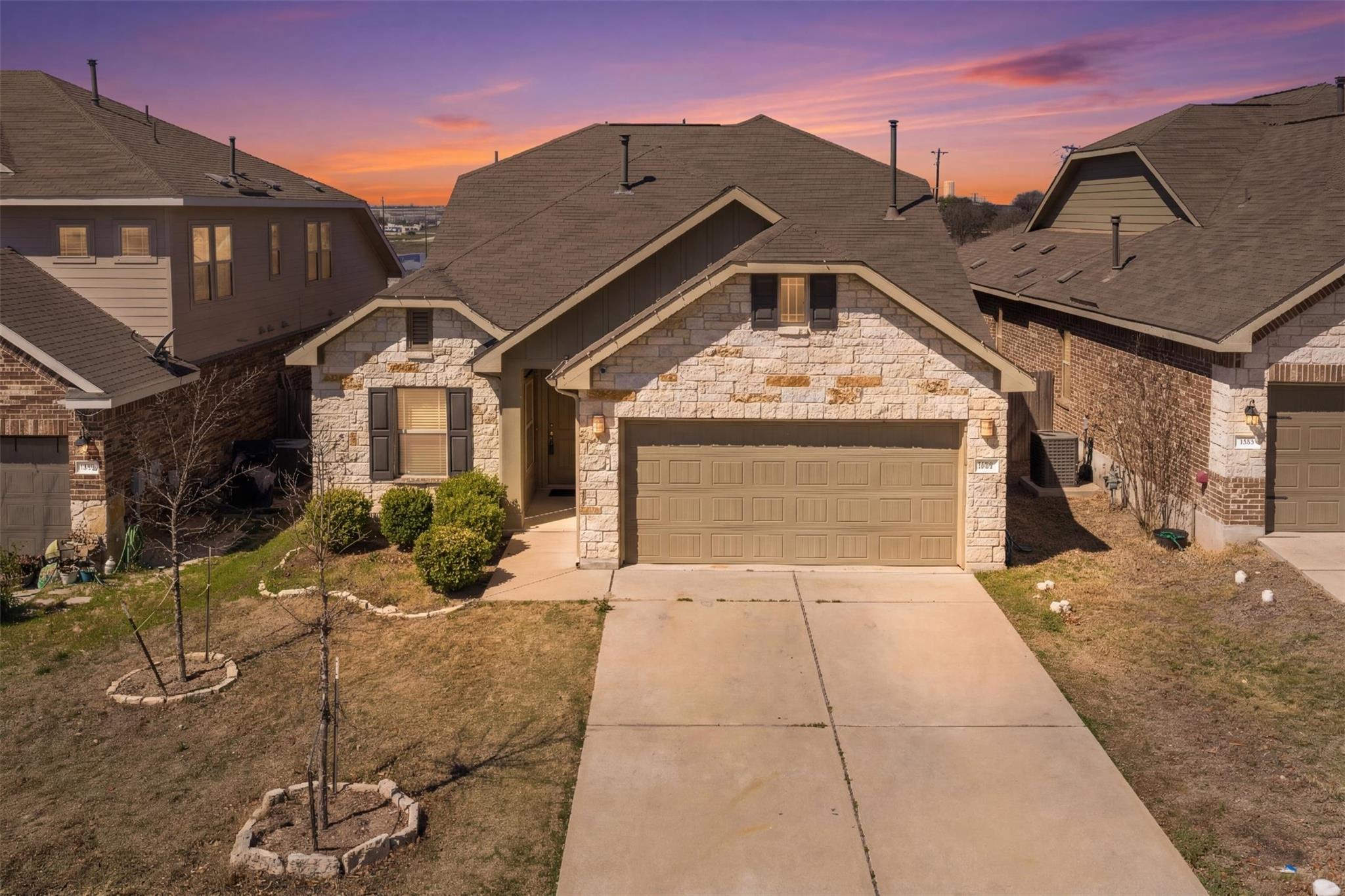 209 Shale Cir, Buda, TX 78610