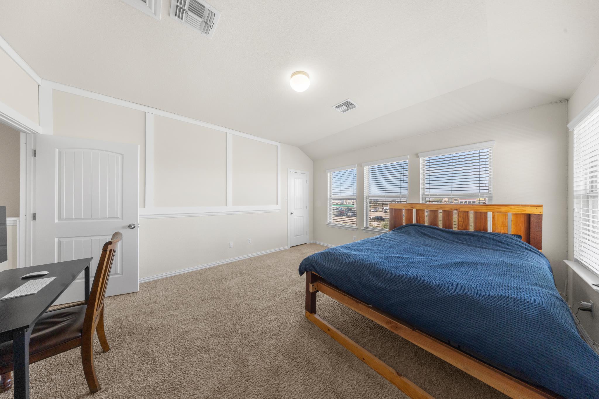 209 Shale Cir, Buda, TX 78610