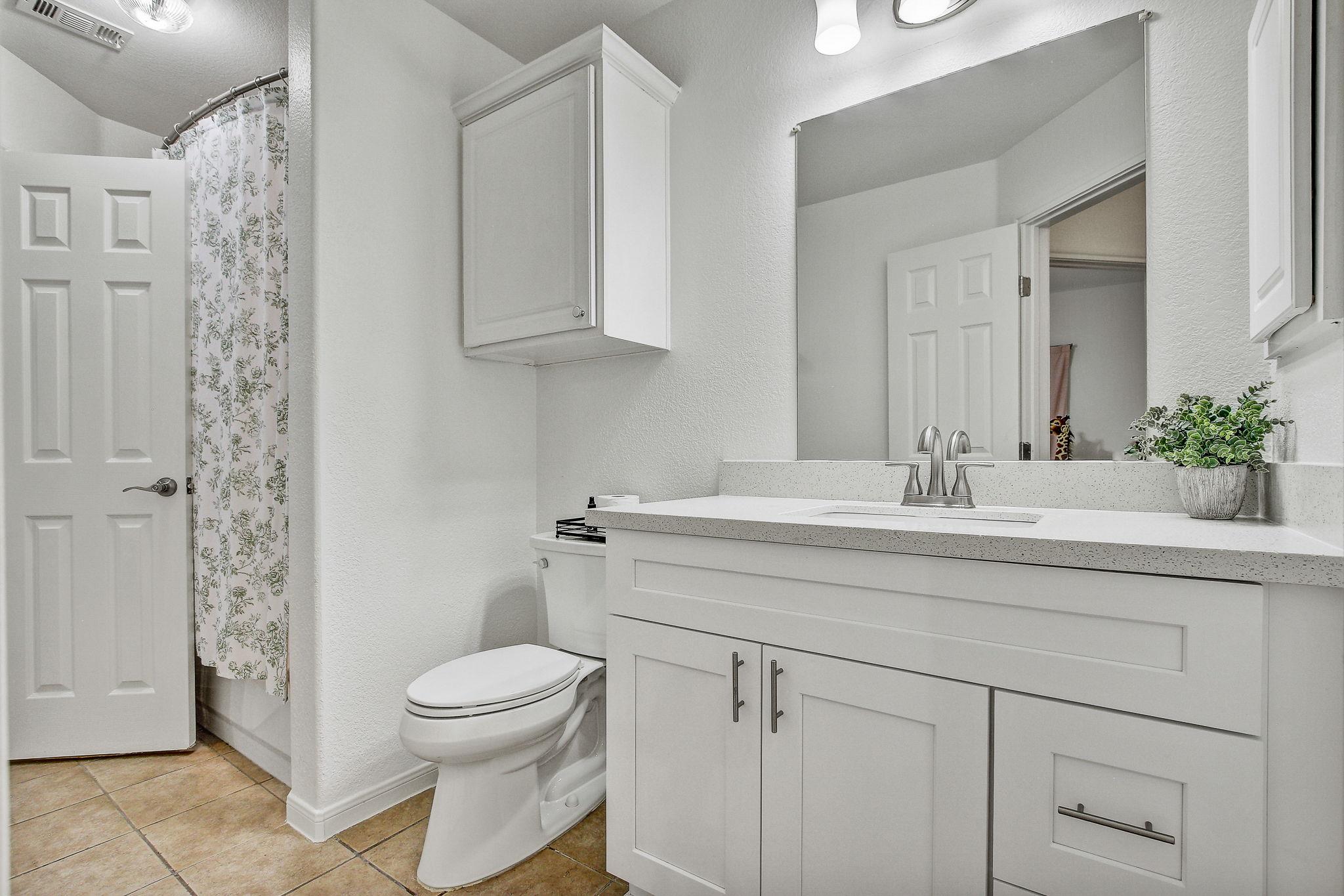 7334 W Magic Mountain Ln, Round Rock, TX 78681