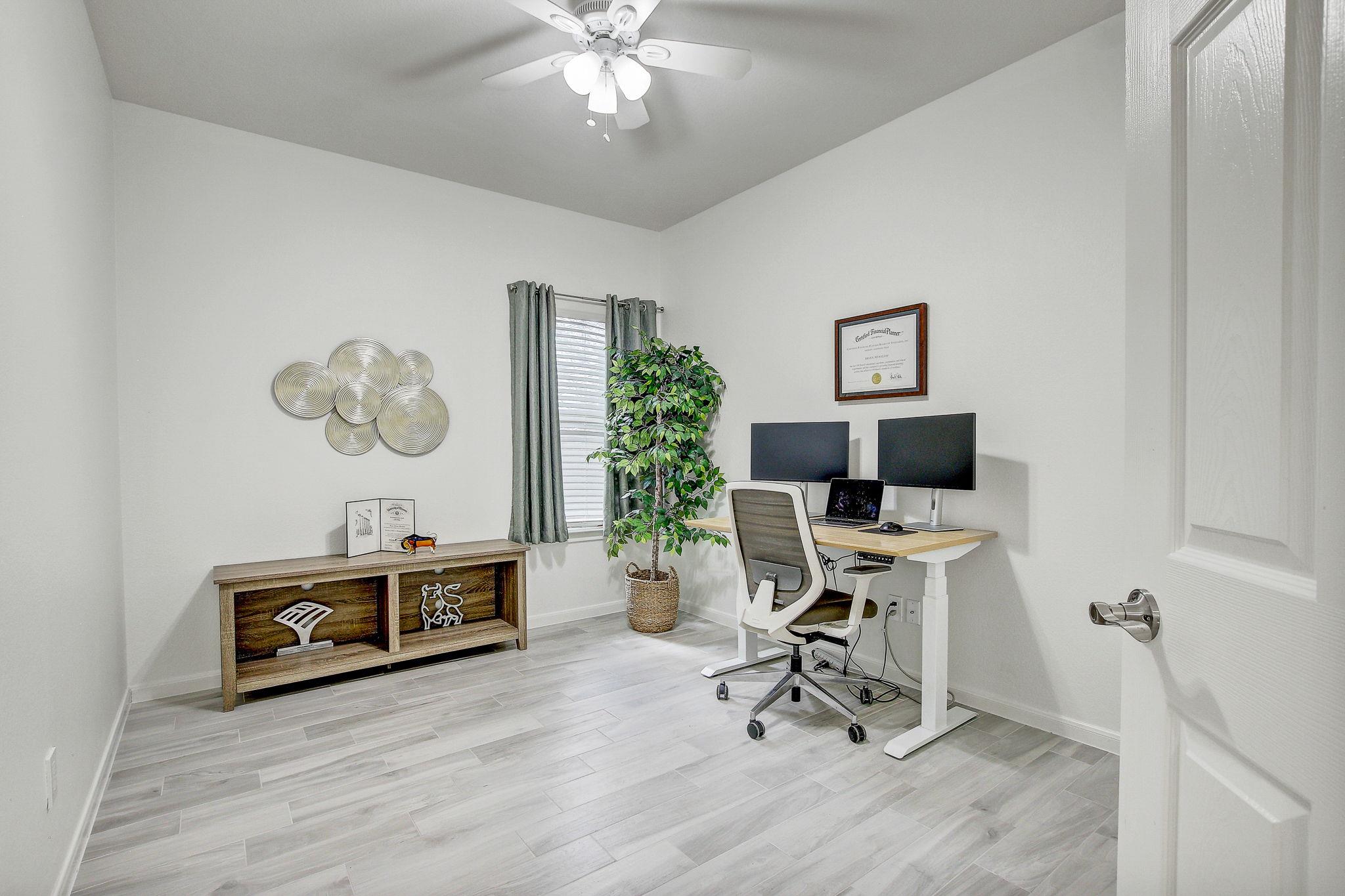 7334 W Magic Mountain Ln, Round Rock, TX 78681