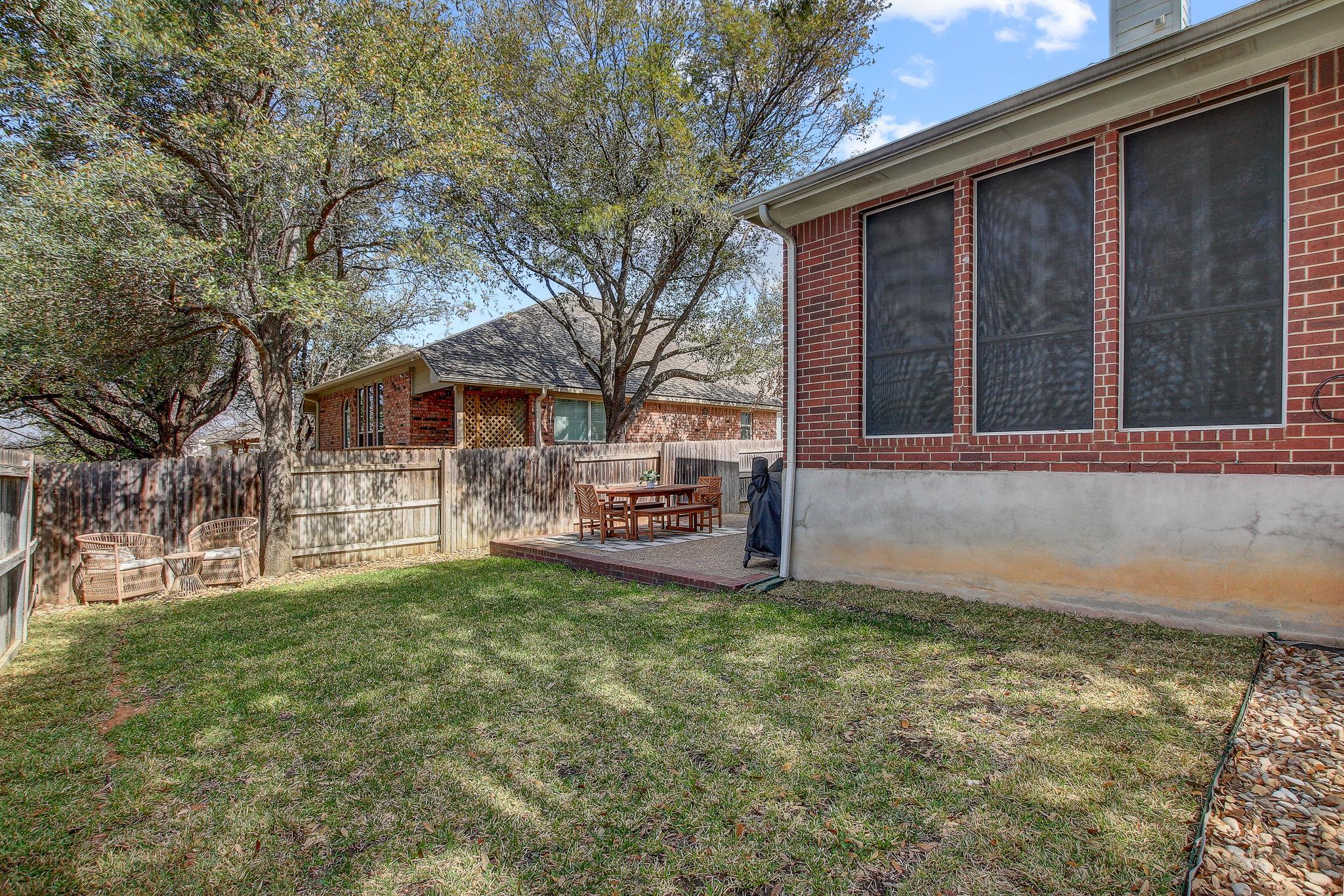7334 W Magic Mountain Ln, Round Rock, TX 78681
