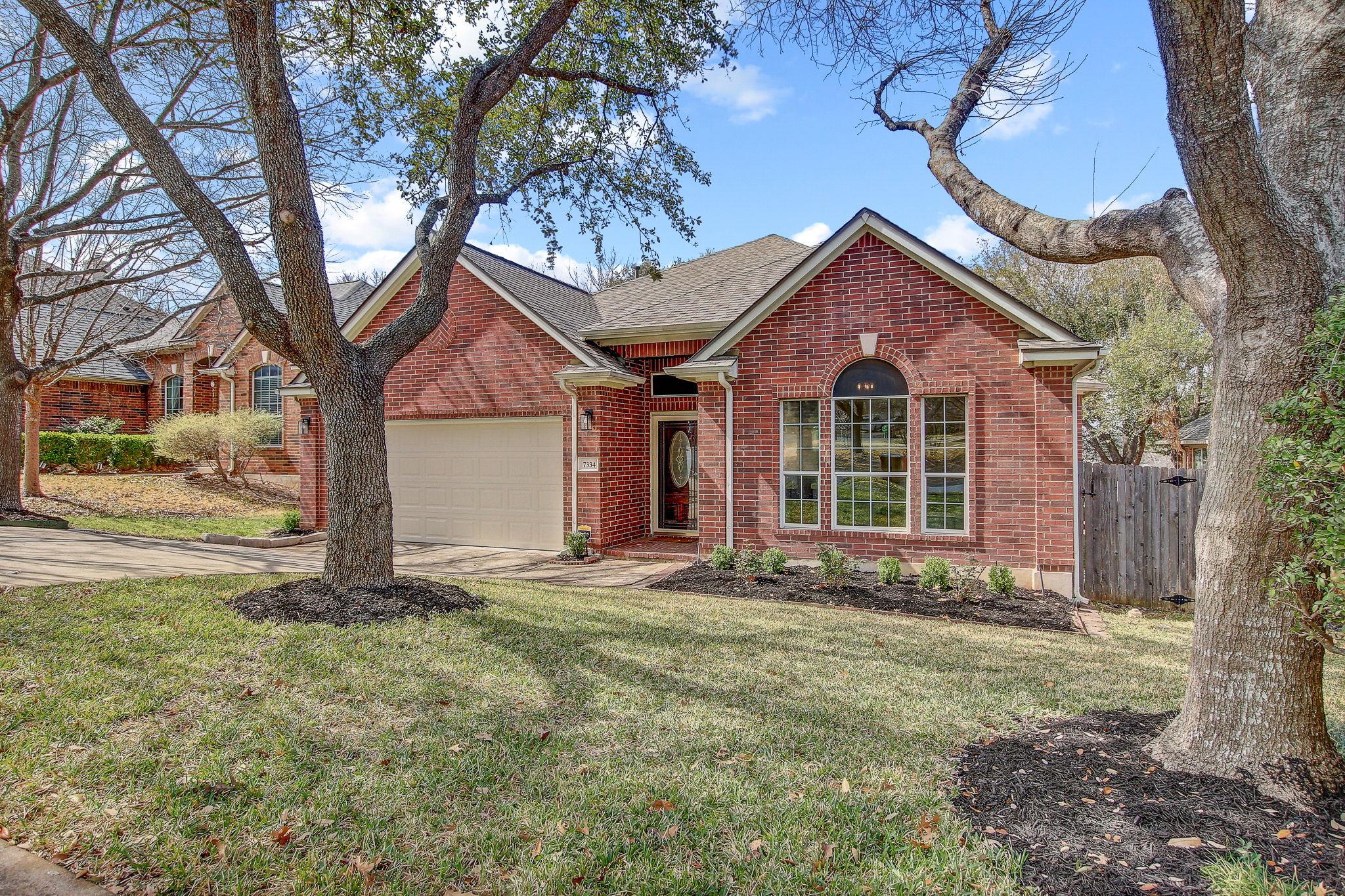7334 W Magic Mountain Ln, Round Rock, TX 78681