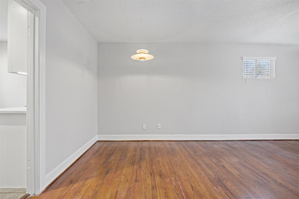 9504 N Creek Dr, Austin, TX 78753