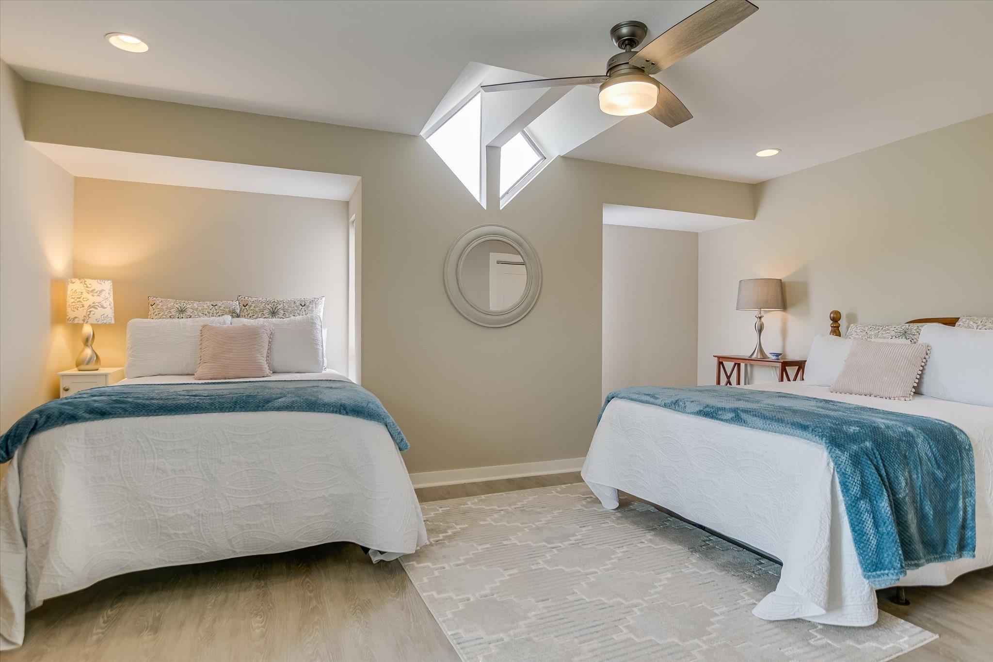 402 Lost Echo # 8, Horseshoe Bay, TX 78657