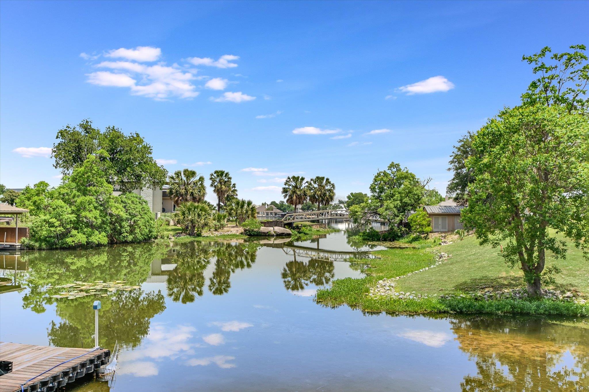 402 Lost Echo # 8, Horseshoe Bay, TX 78657