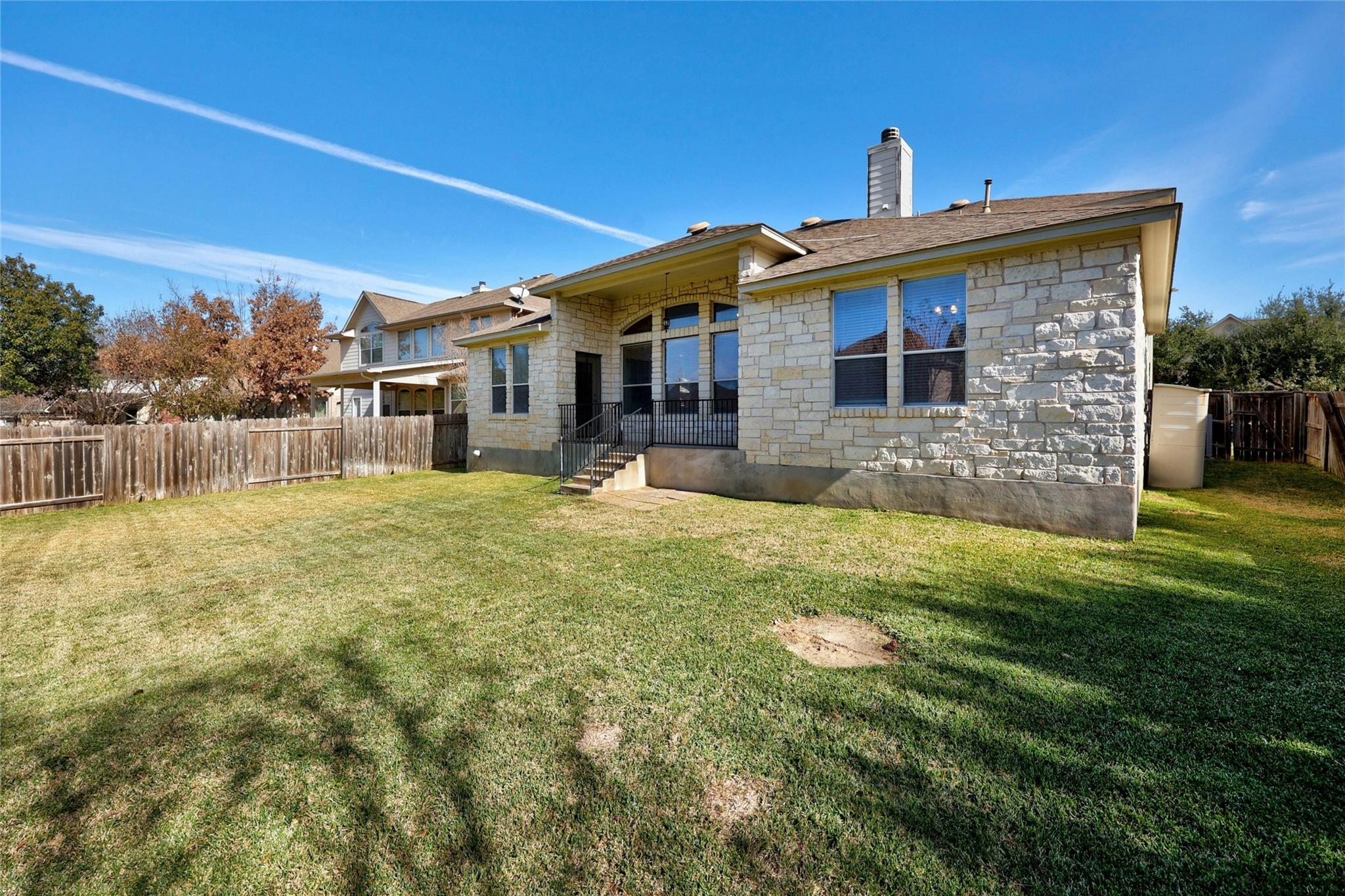 4216 Meadow Vista Ln, Round Rock, TX 78665