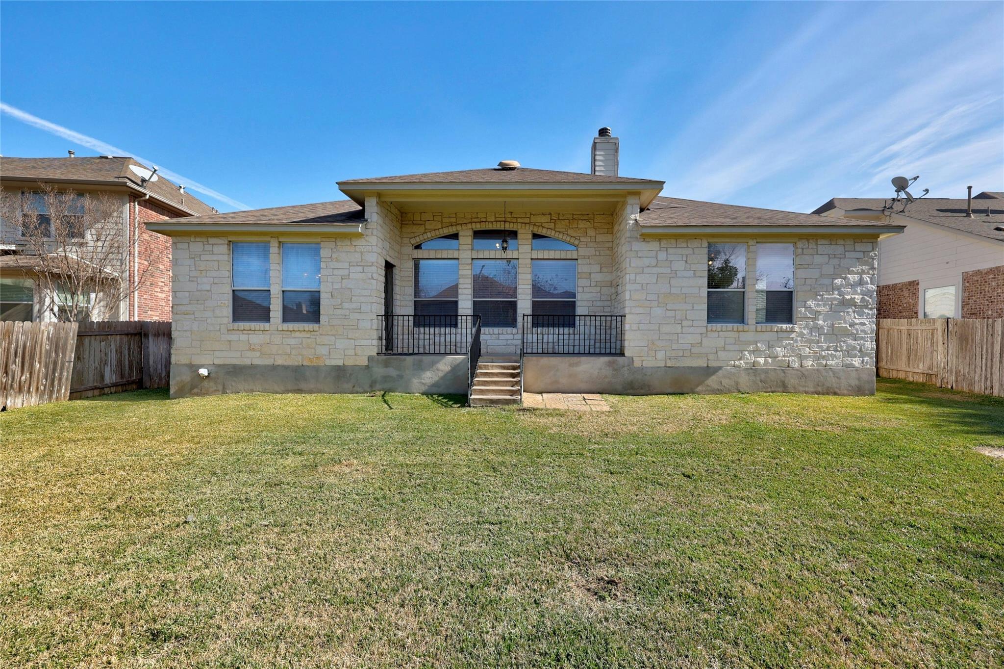4216 Meadow Vista Ln, Round Rock, TX 78665