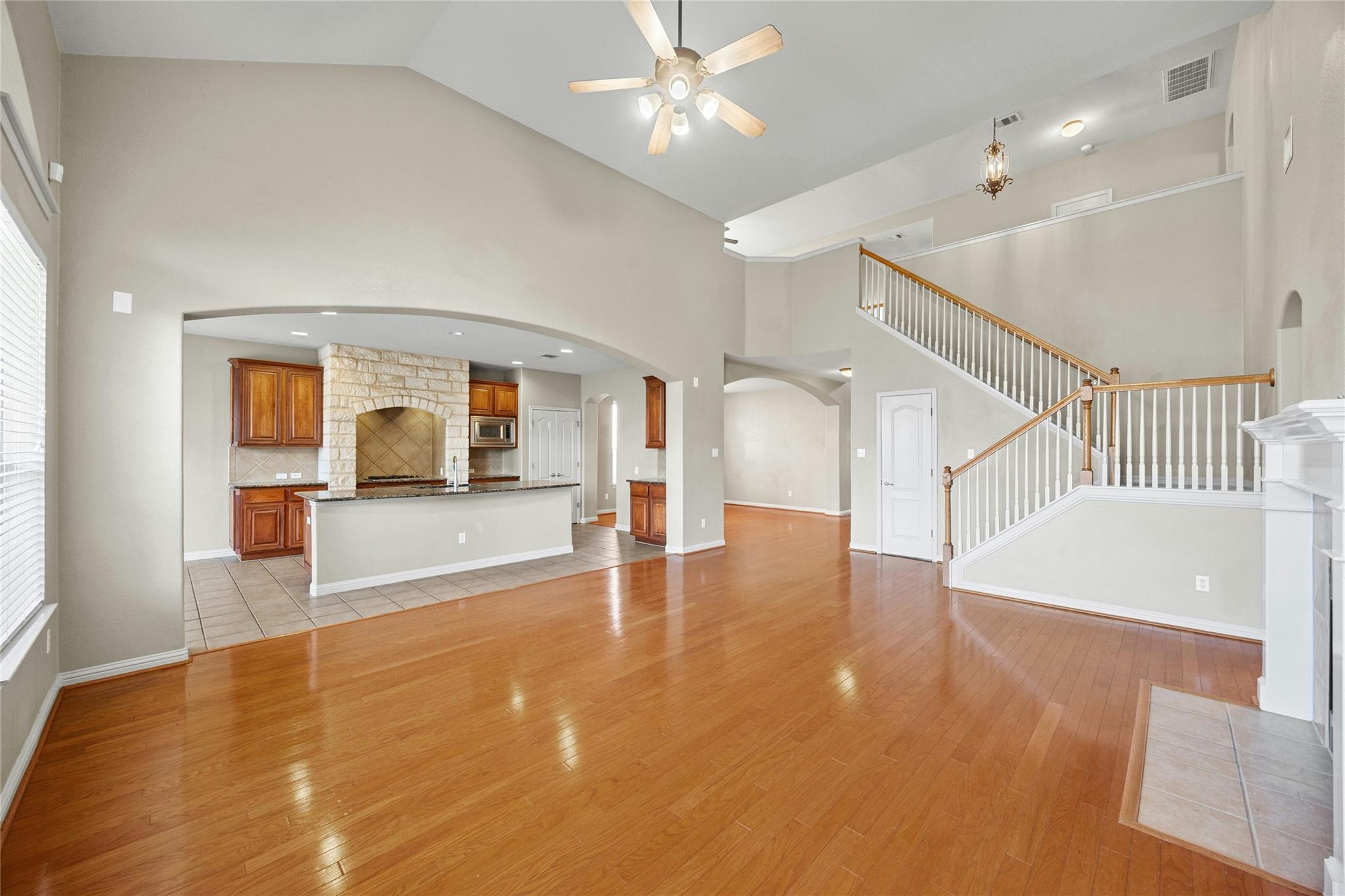 4216 Meadow Vista Ln, Round Rock, TX 78665