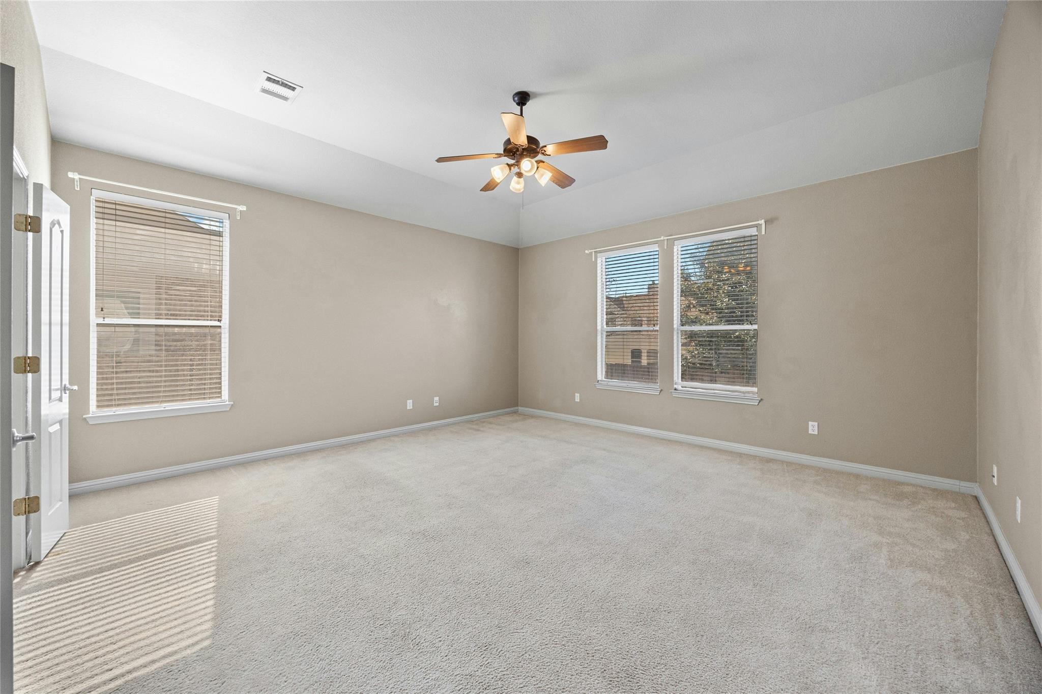 4216 Meadow Vista Ln, Round Rock, TX 78665