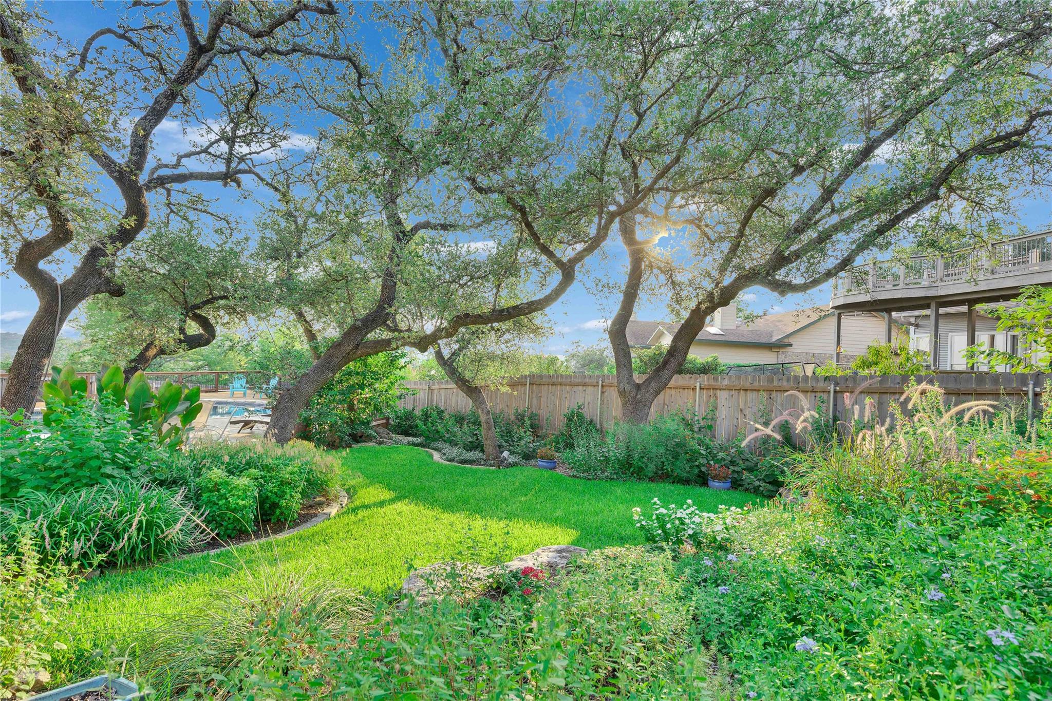 6810 Jester Blvd, Austin, TX 78750