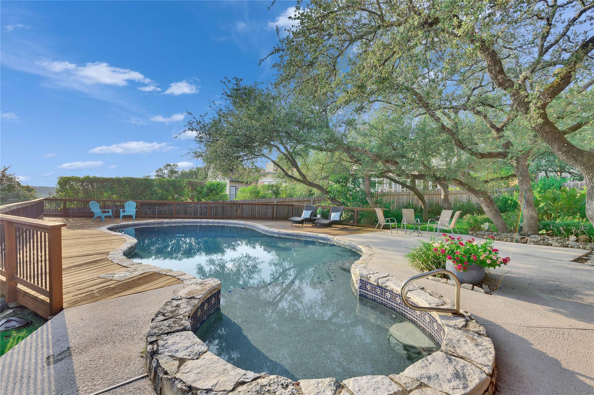 6810 Jester Blvd, Austin, TX 78750