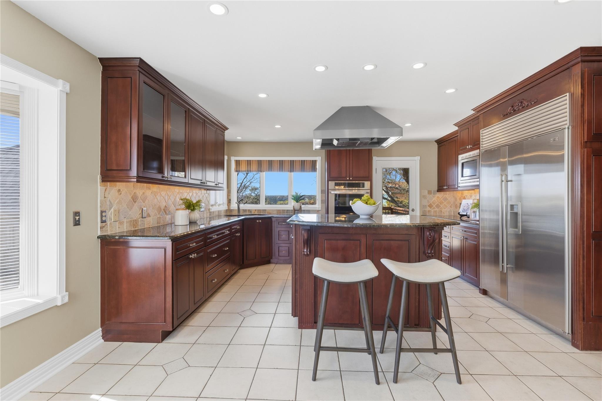 6810 Jester Blvd, Austin, TX 78750