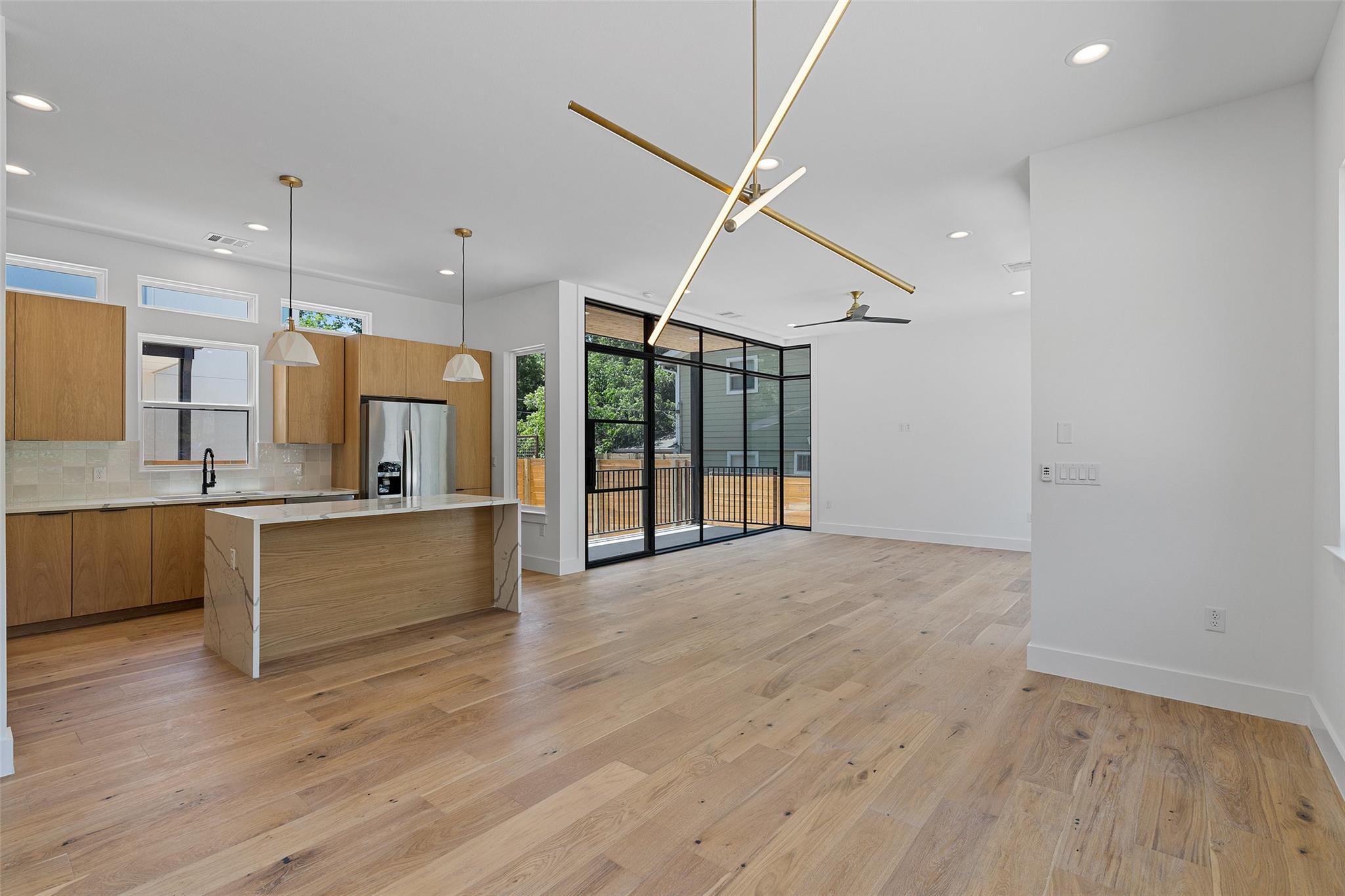 909 Payne Ave # 1, Austin, TX 78757