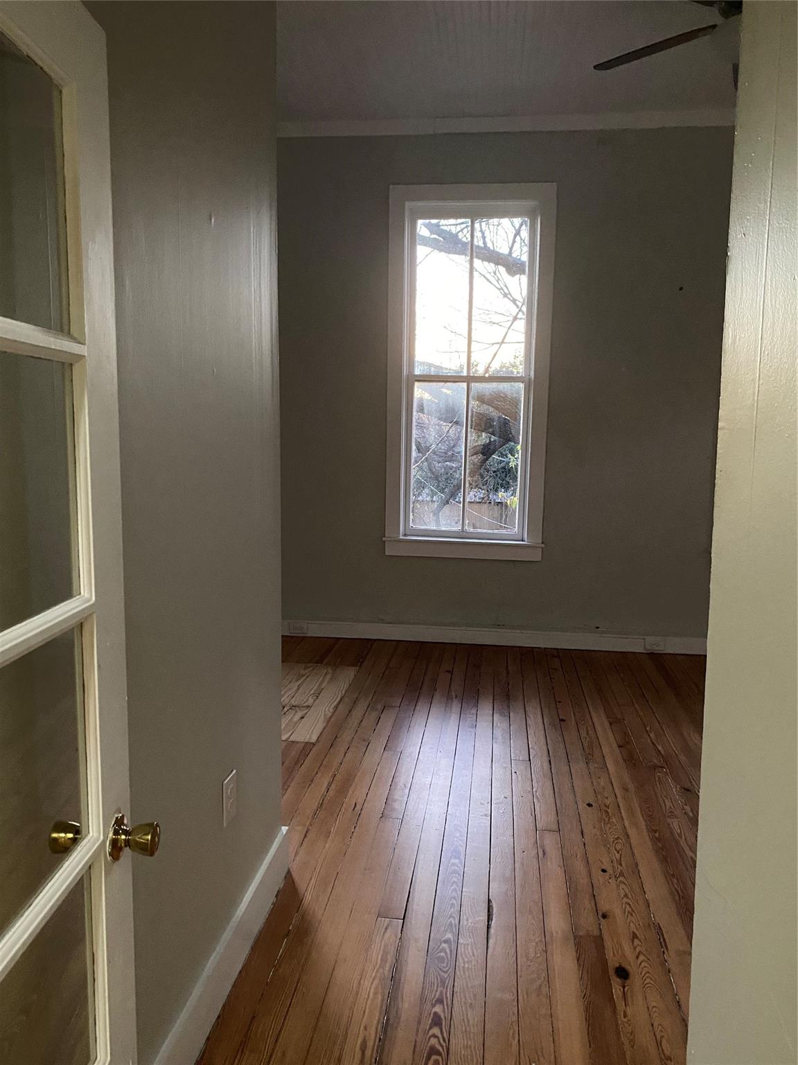 1006 Main St # B, Bastrop, TX 78602