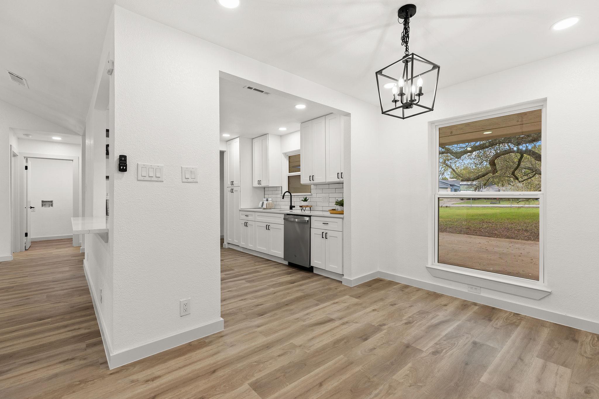 1806 Killarney Dr, Leander, TX 78641