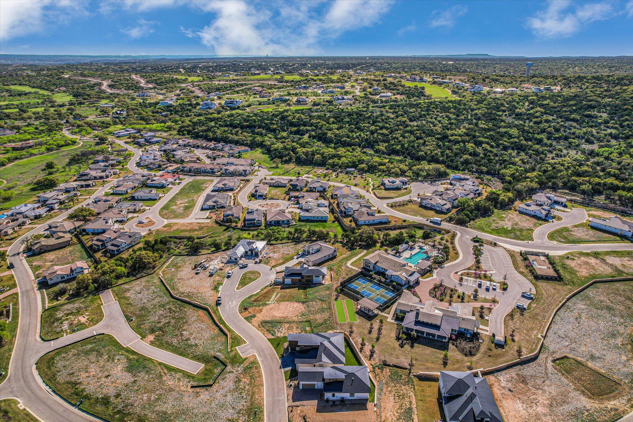 105 Via Roma Ct, Horseshoe Bay, TX 78657