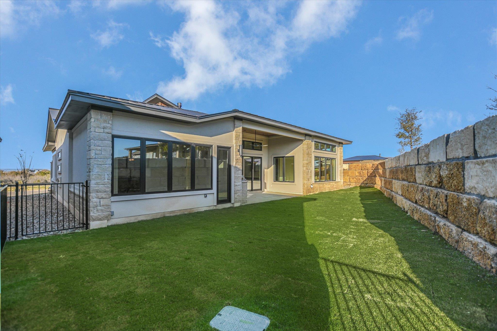 105 Via Roma Ct, Horseshoe Bay, TX 78657