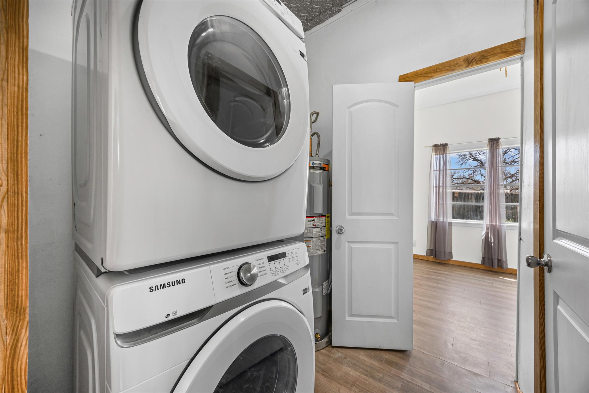 1418 Kingshill Dr, Granite Shoals, TX 78654