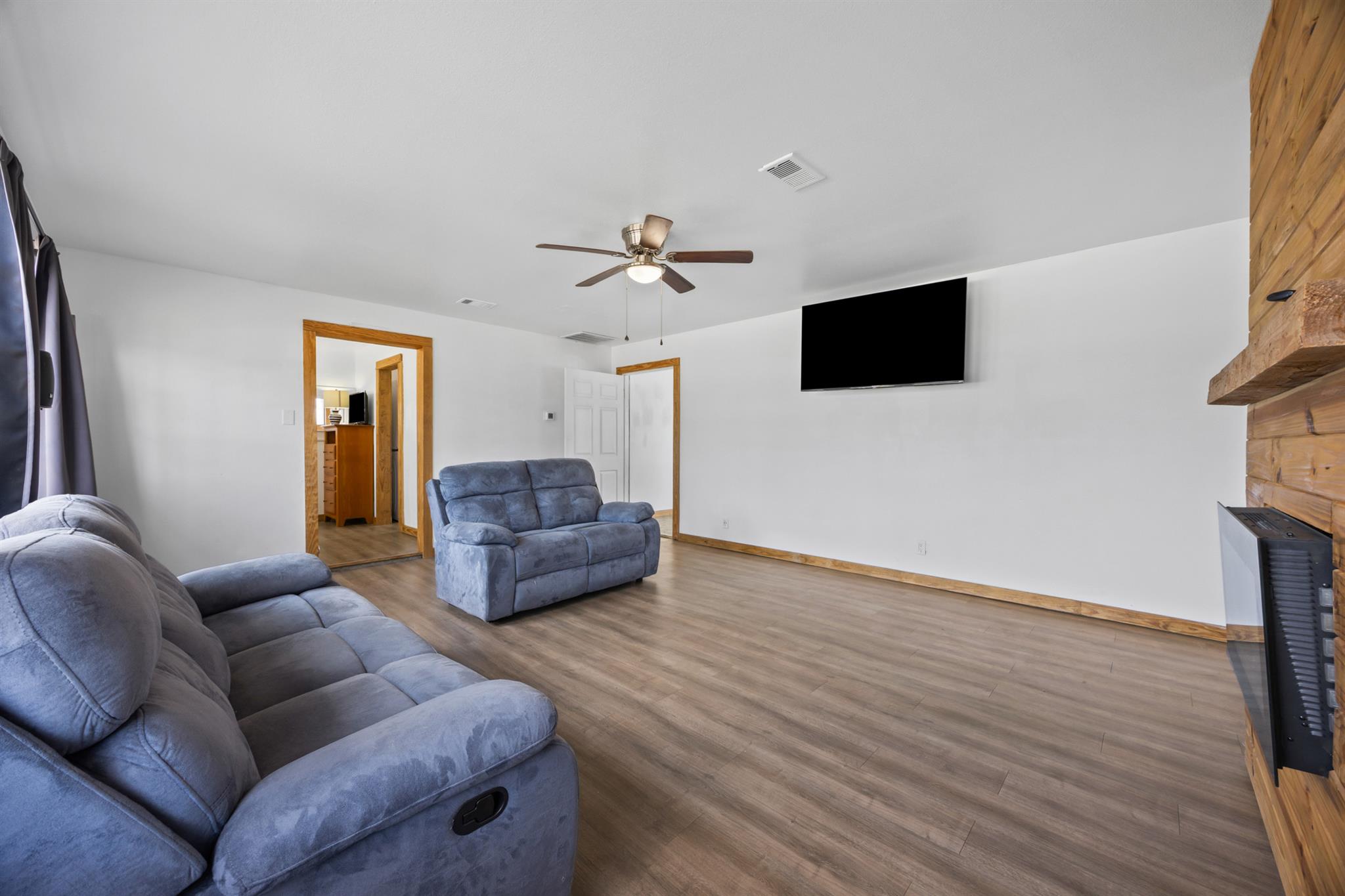 1418 Kingshill Dr, Granite Shoals, TX 78654