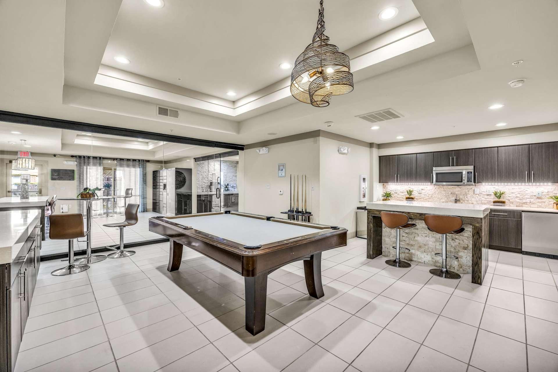 625 E Stassney Ln # 03-3307, Austin, TX 78745