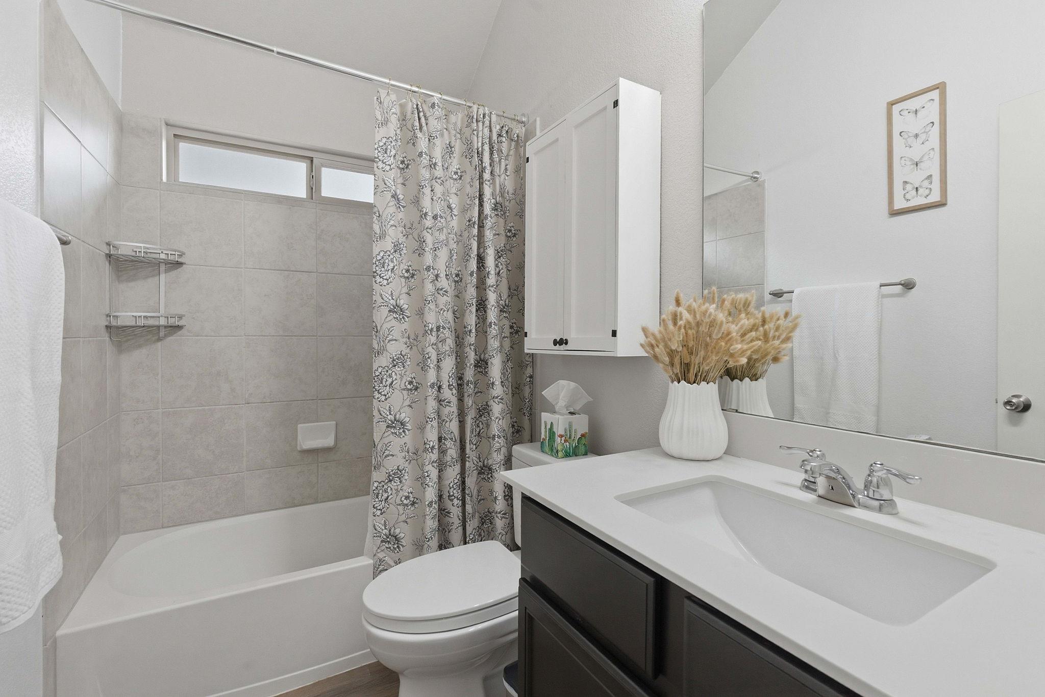 426 Tilly Ln, Buda, TX 78610