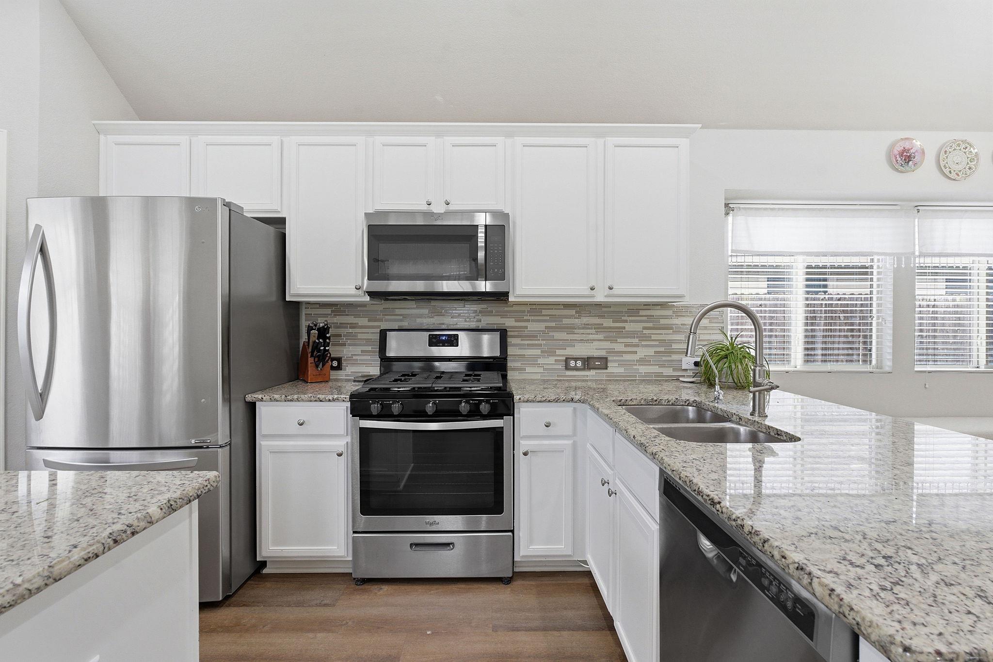 426 Tilly Ln, Buda, TX 78610