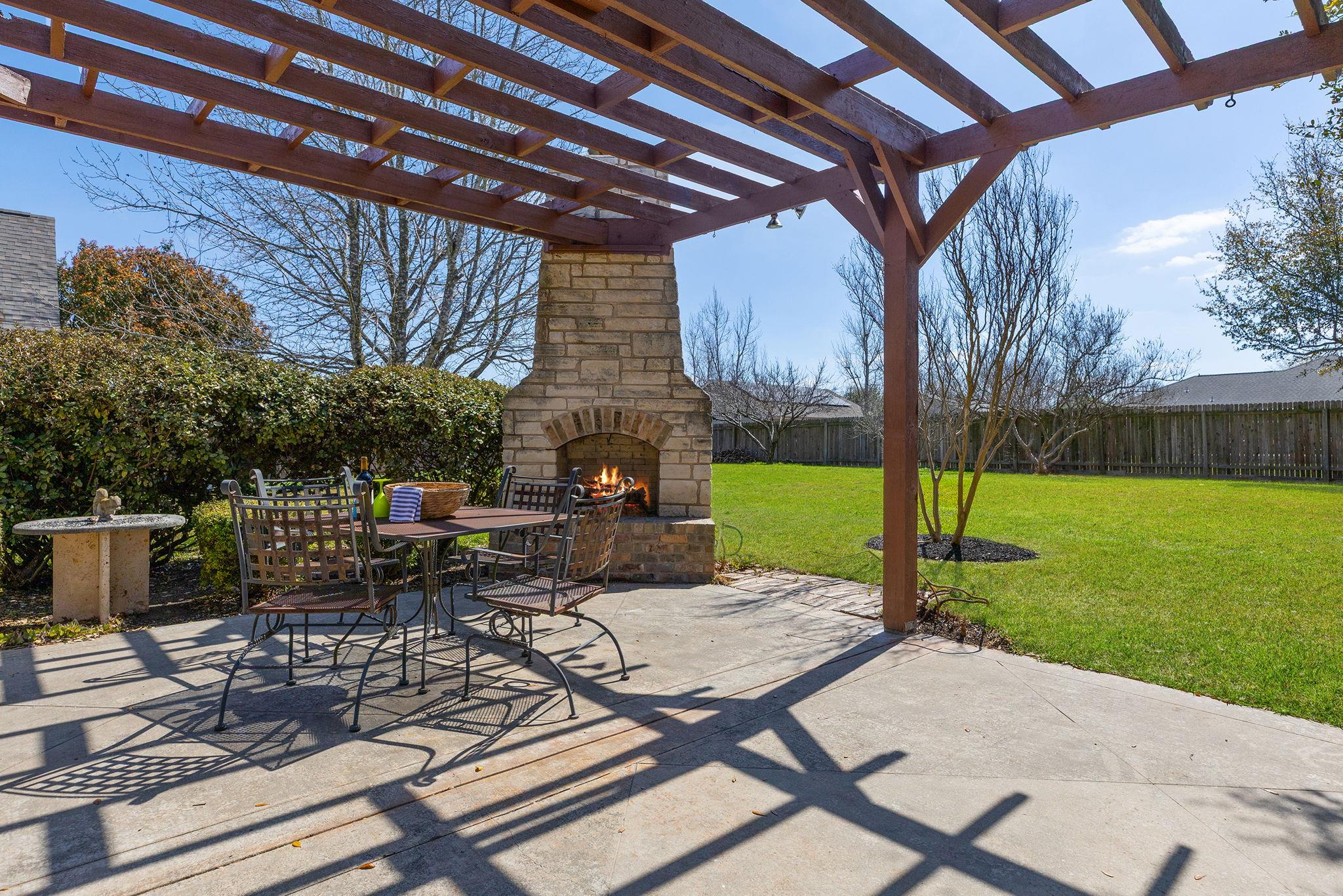 414 Rio Grande Ave, Hutto, TX 78634