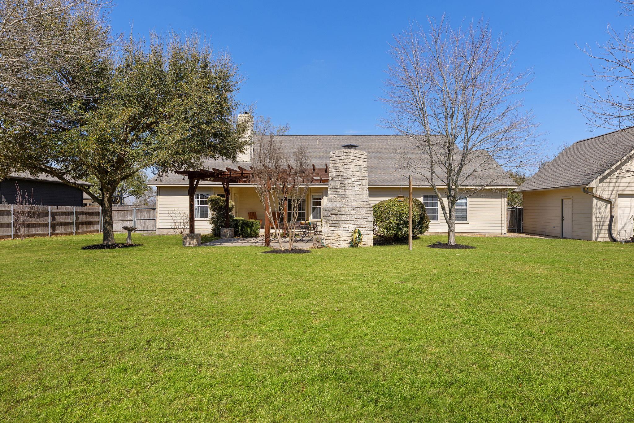 414 Rio Grande Ave, Hutto, TX 78634