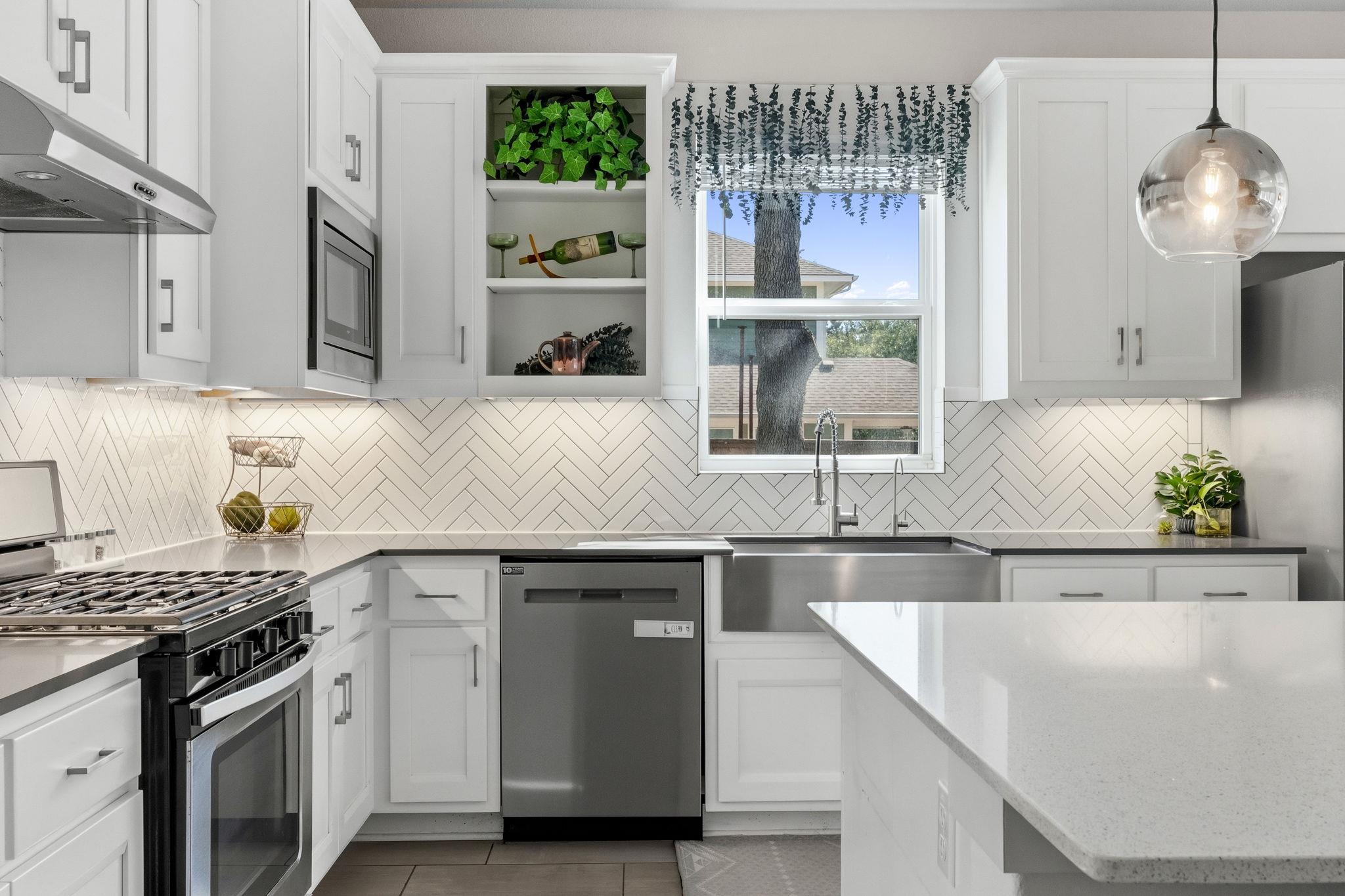 7205 Albert Rd, Austin, TX 78745