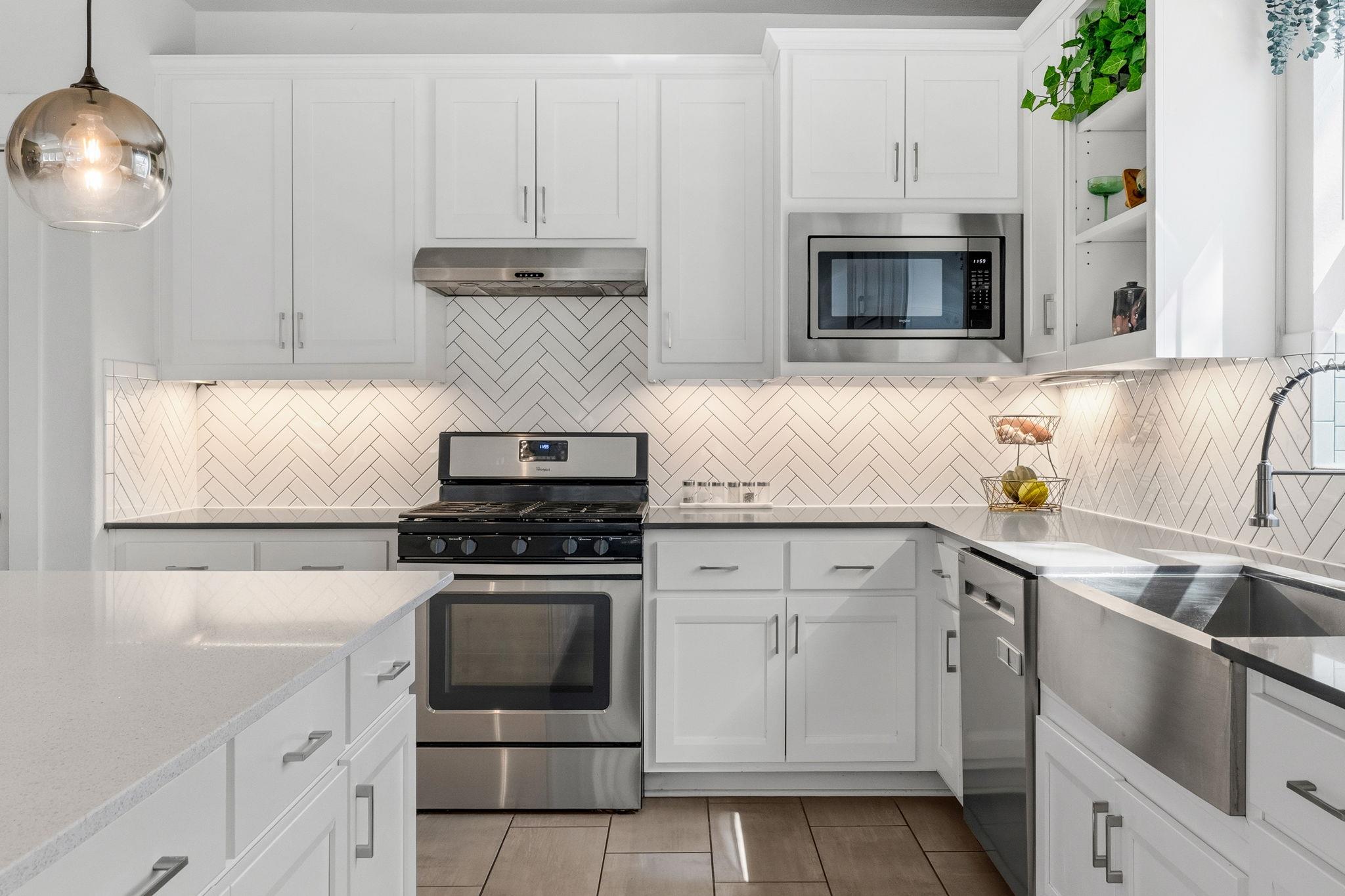 7205 Albert Rd, Austin, TX 78745