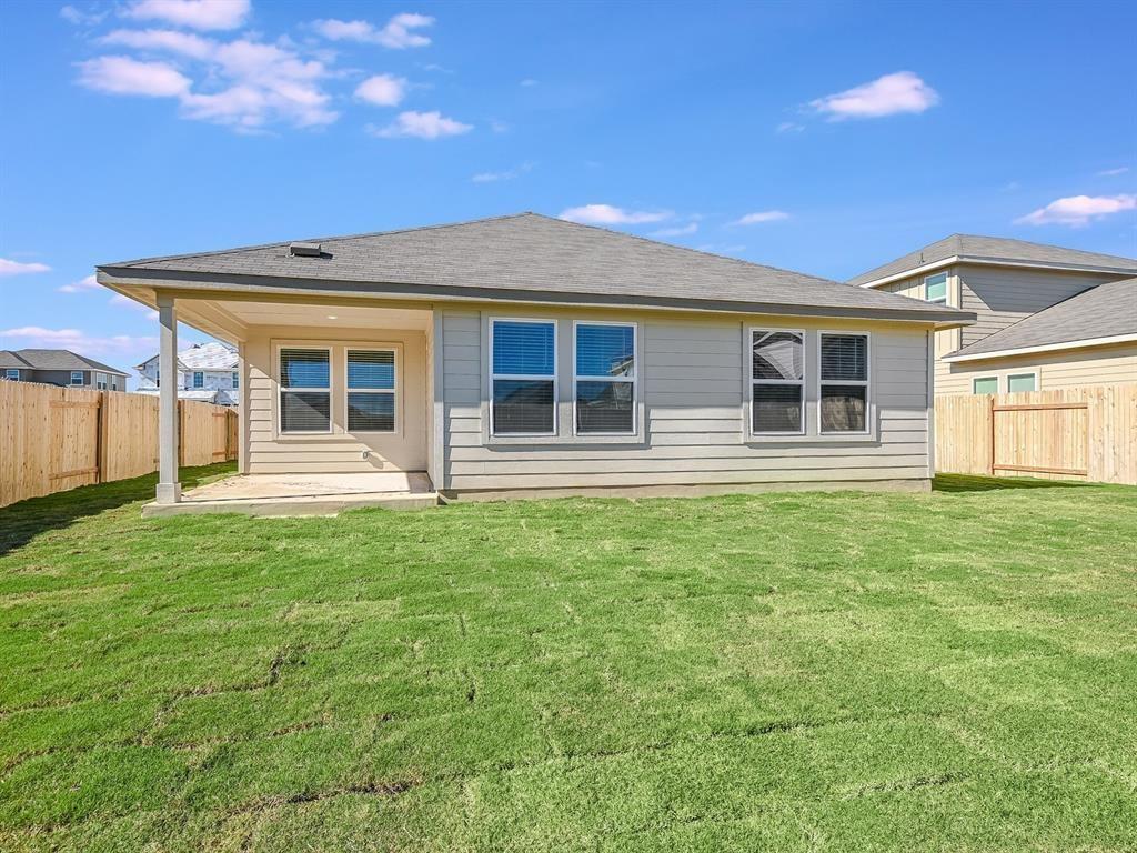 112 Capella Way, Hutto, TX 78634