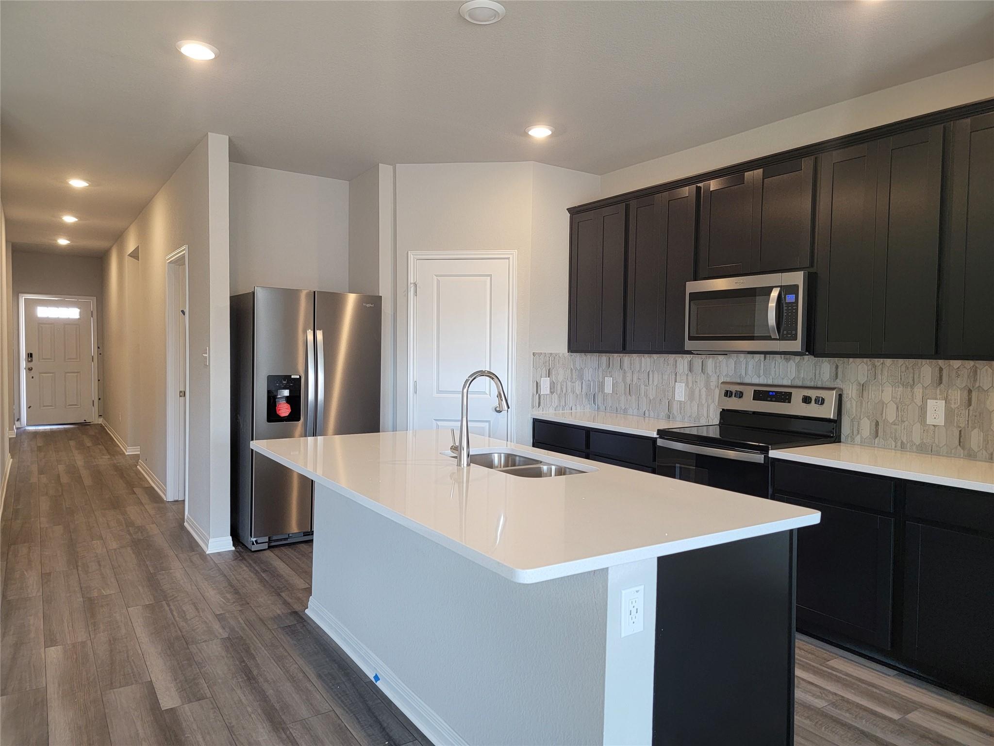 112 Capella Way, Hutto, TX 78634