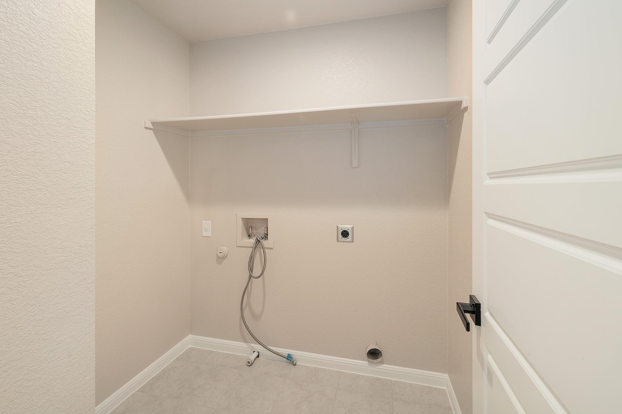 208 Fluttermill Loop, Liberty Hill, TX 78642