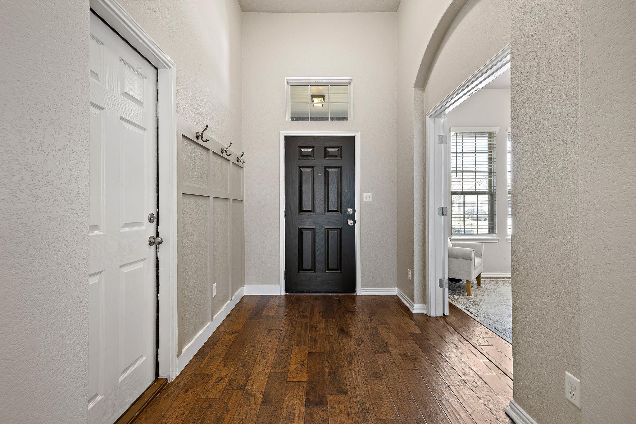 112 Fattoria Cv, Liberty Hill, TX 78642