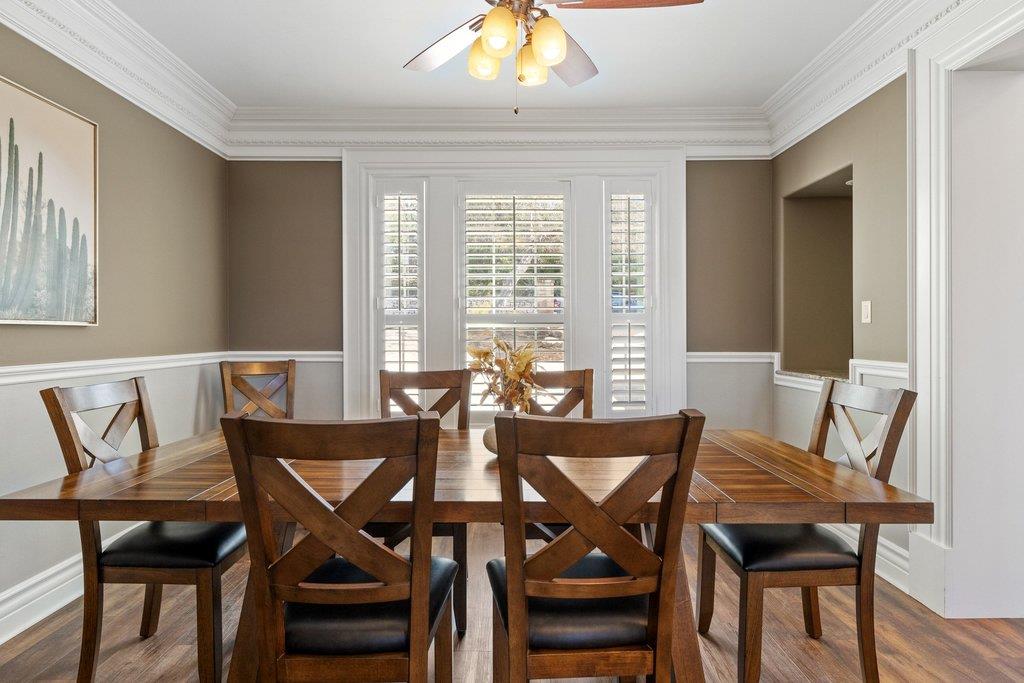 708 SUNFISH St, Lakeway, TX 78734