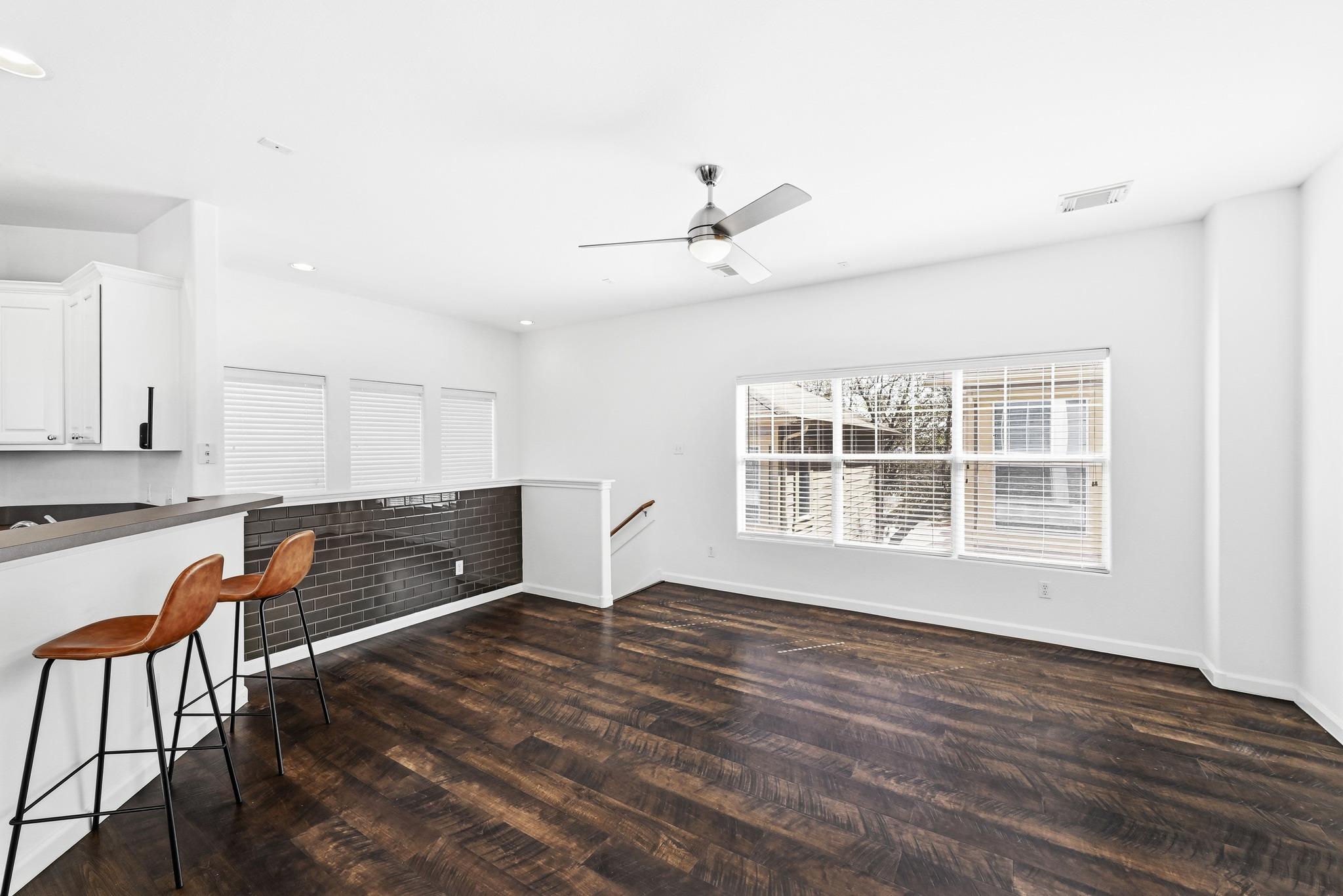 2821 Saville Loop # 21C, Austin, TX 78741