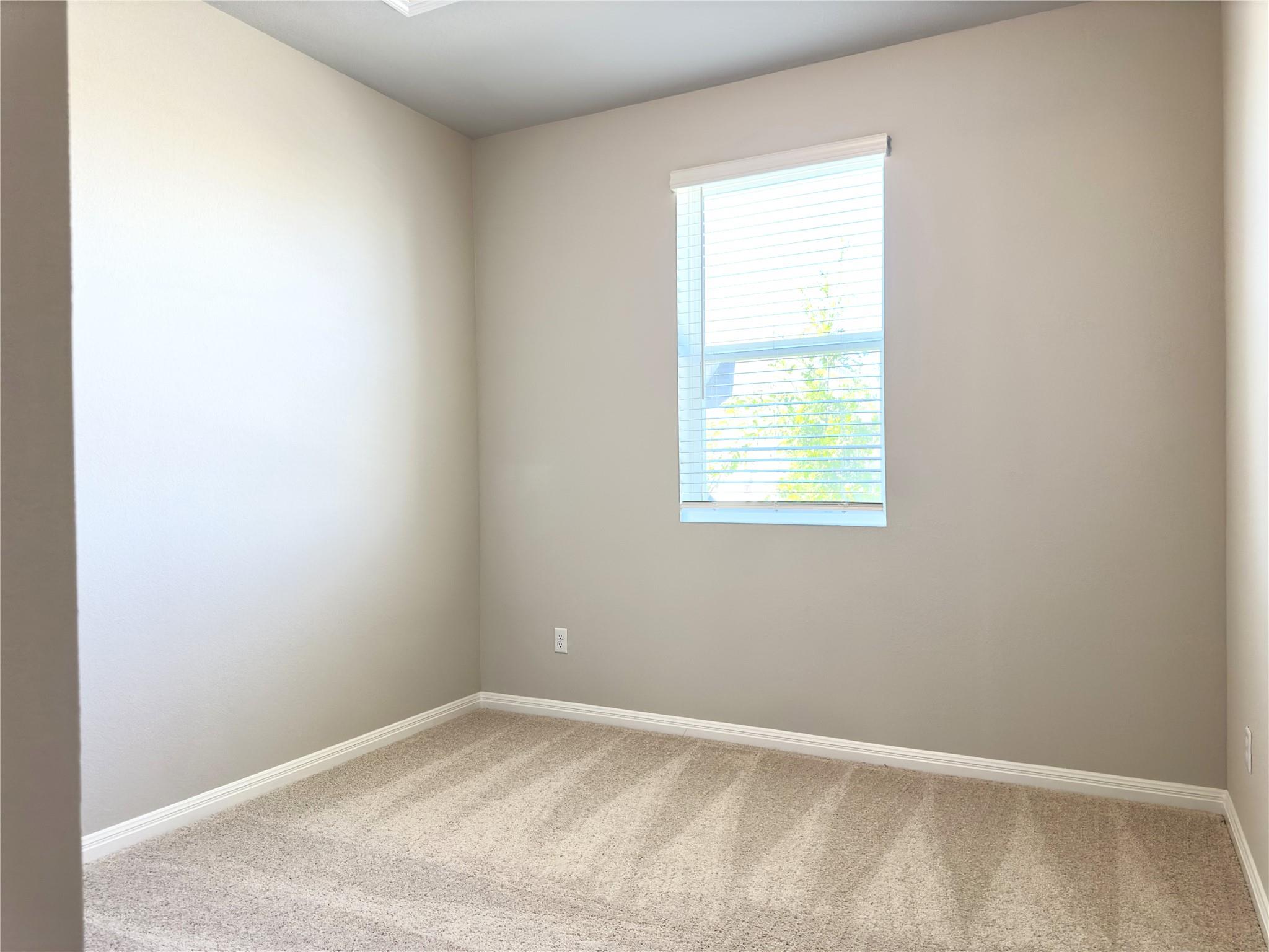 131 Rita Blanca Bnd, Bastrop, TX 78602