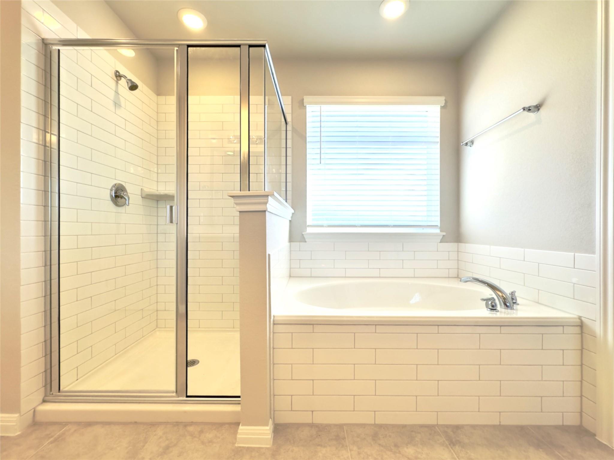 131 Rita Blanca Bnd, Bastrop, TX 78602