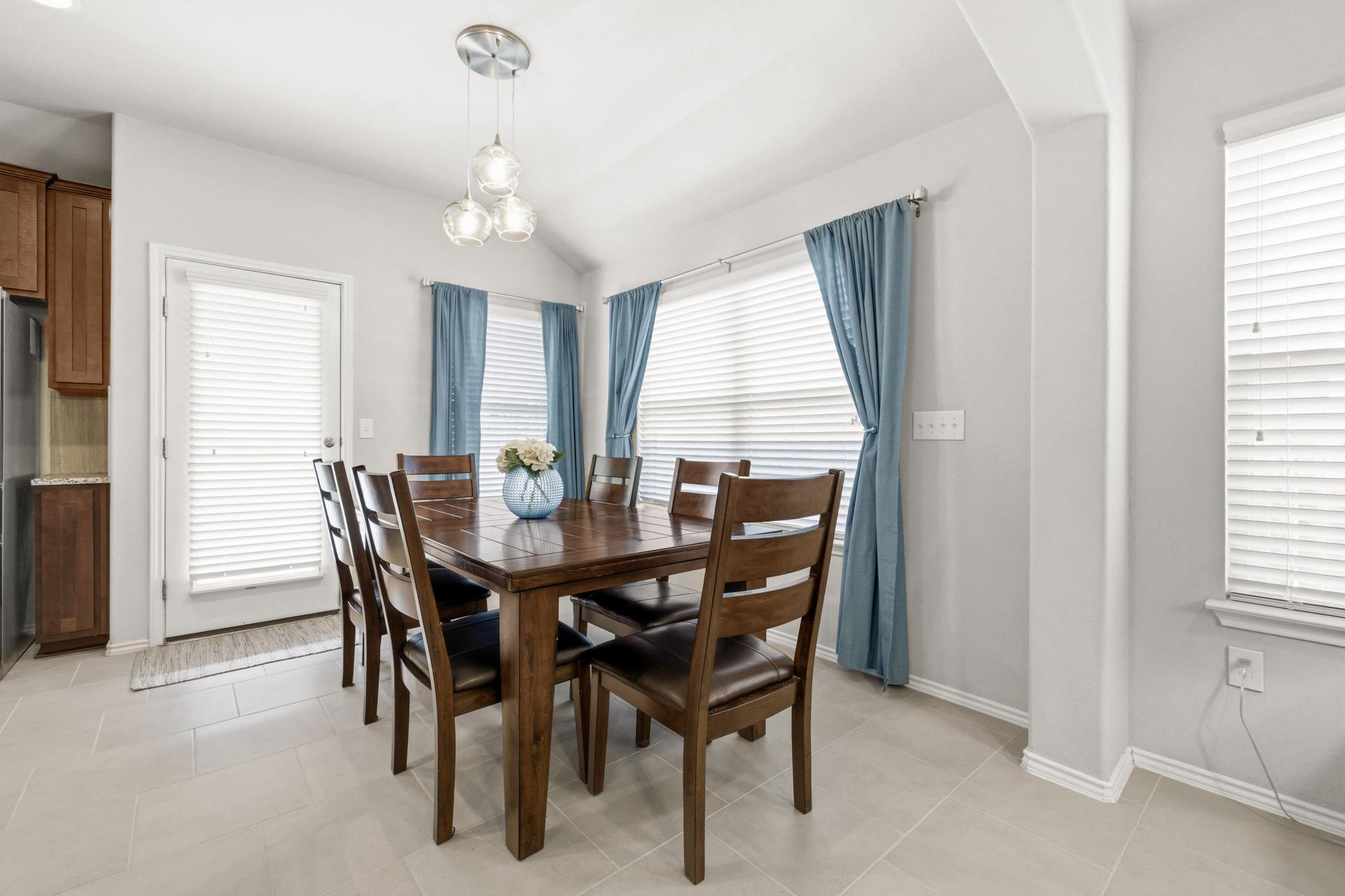 219 Noddy Rd, Buda, TX 78610