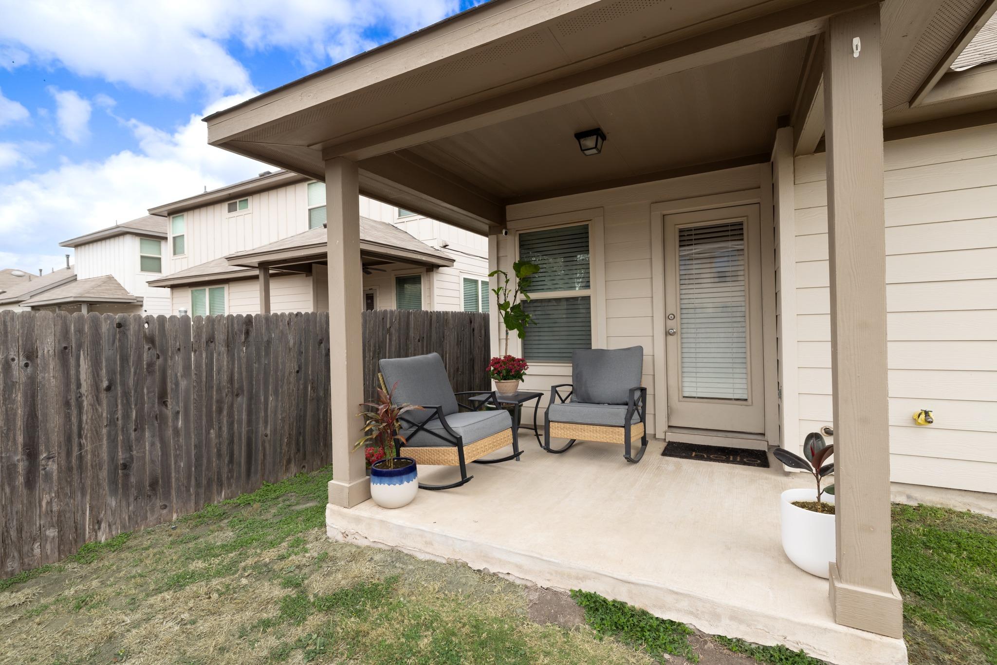 219 Noddy Rd, Buda, TX 78610