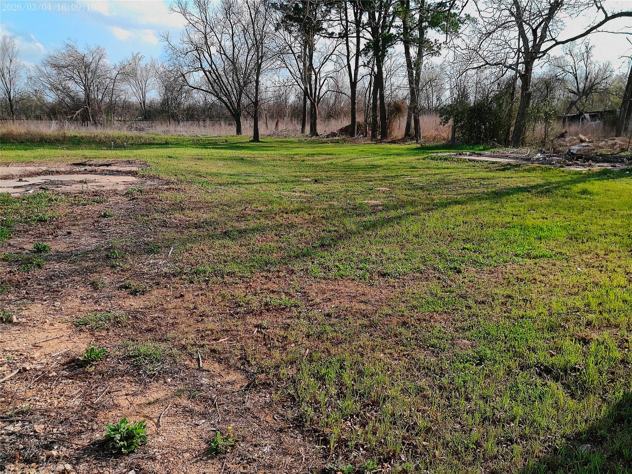 1304 E Cameron Ave, Rockdale, TX 76567